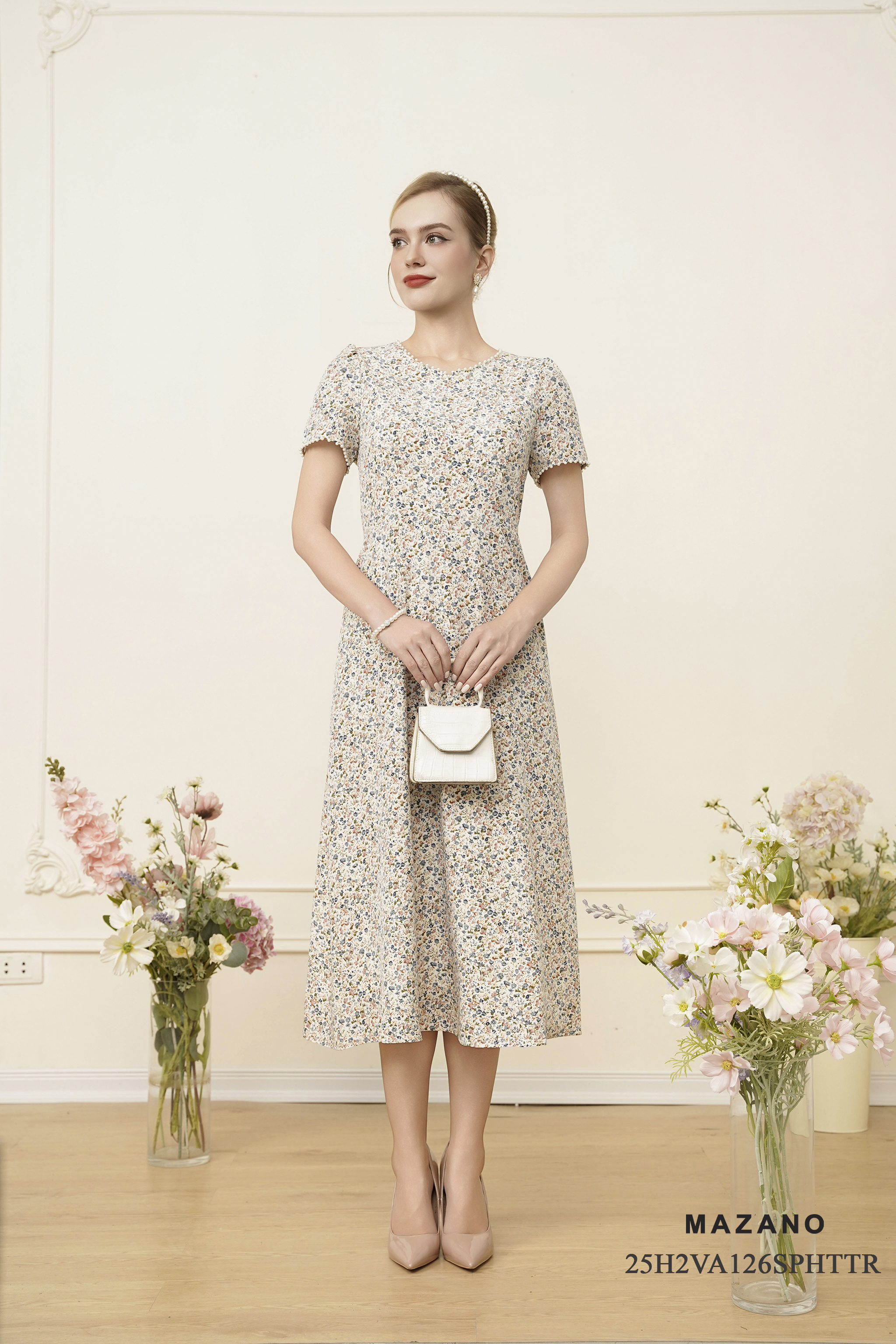 Váy Đầm Ôm Vải thô mỏng Hoạ tiết hoa nhí Cổ tròn Đính ngọc trai Tay ngắn Dài qua bắp chân