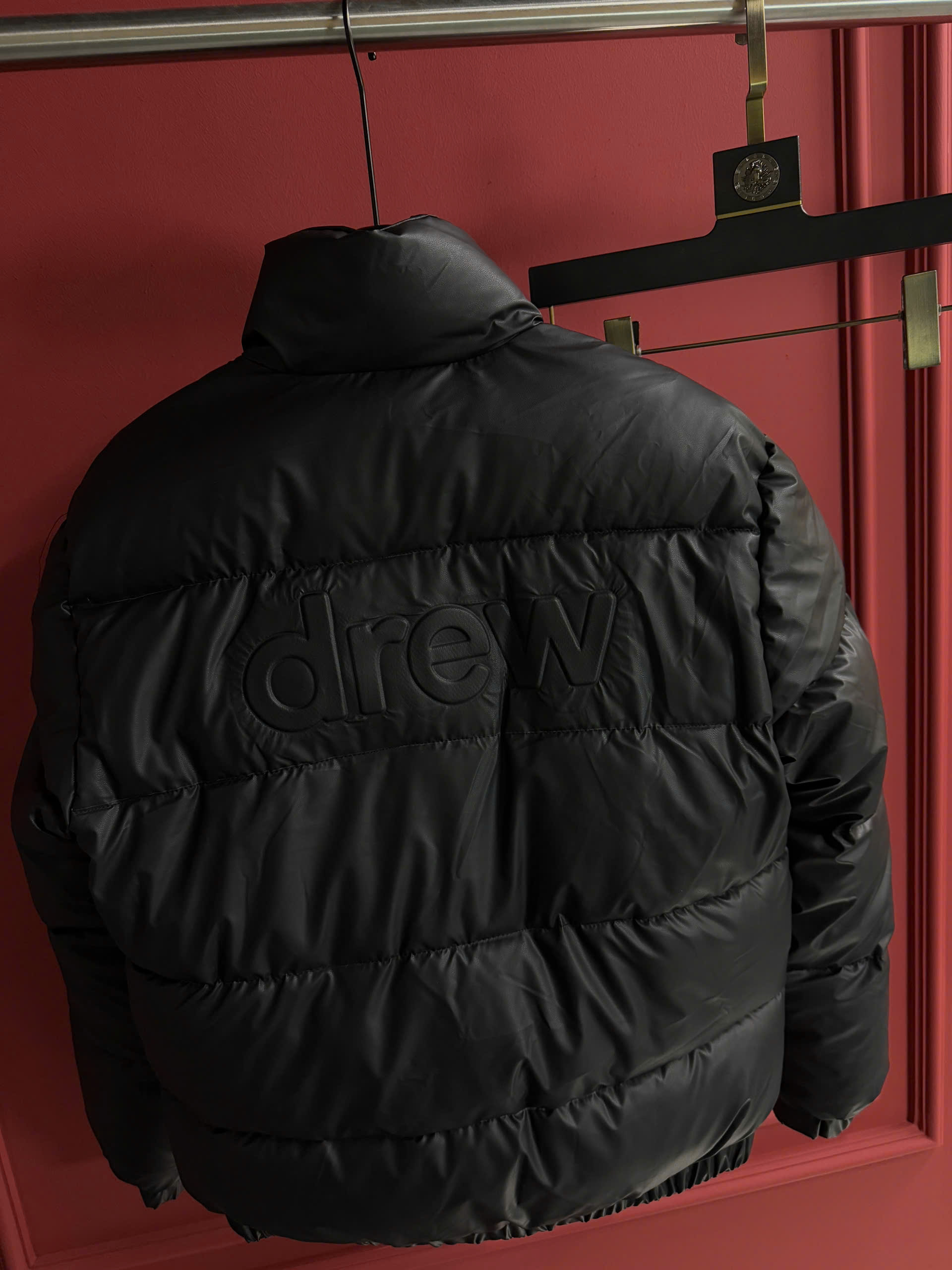 Áo Khoác Phao Drew Đen Lót Vàng_thumbnail_2