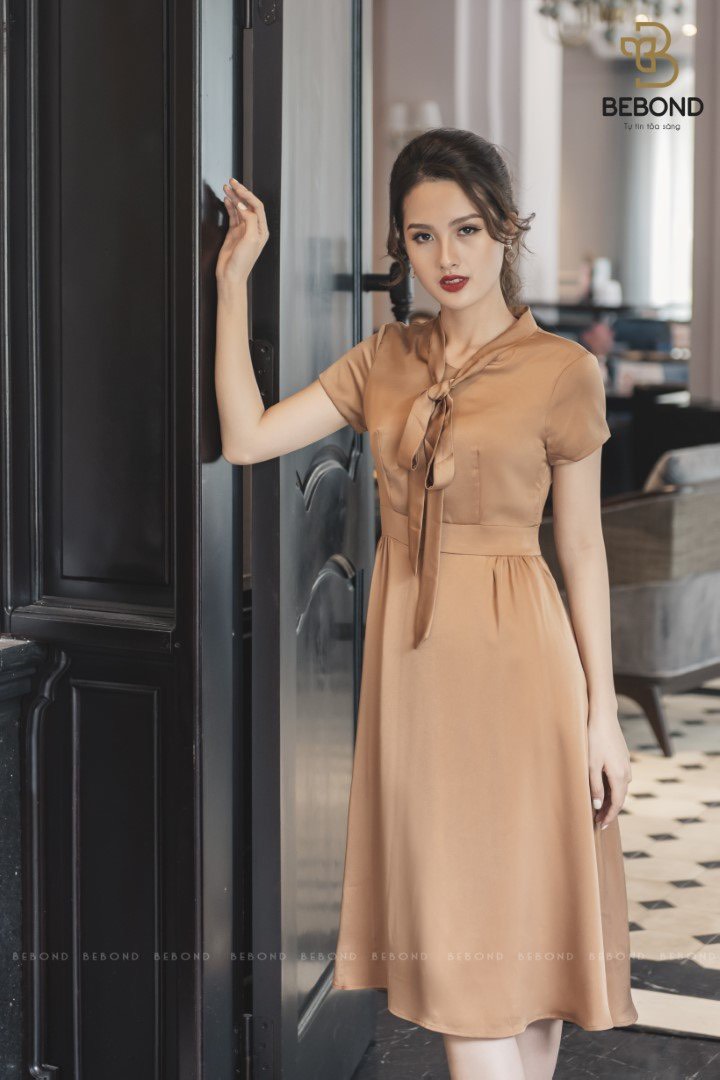 Đầm xòe nơ cổ nâu tây- BALLY DRESS_thumbnail_0