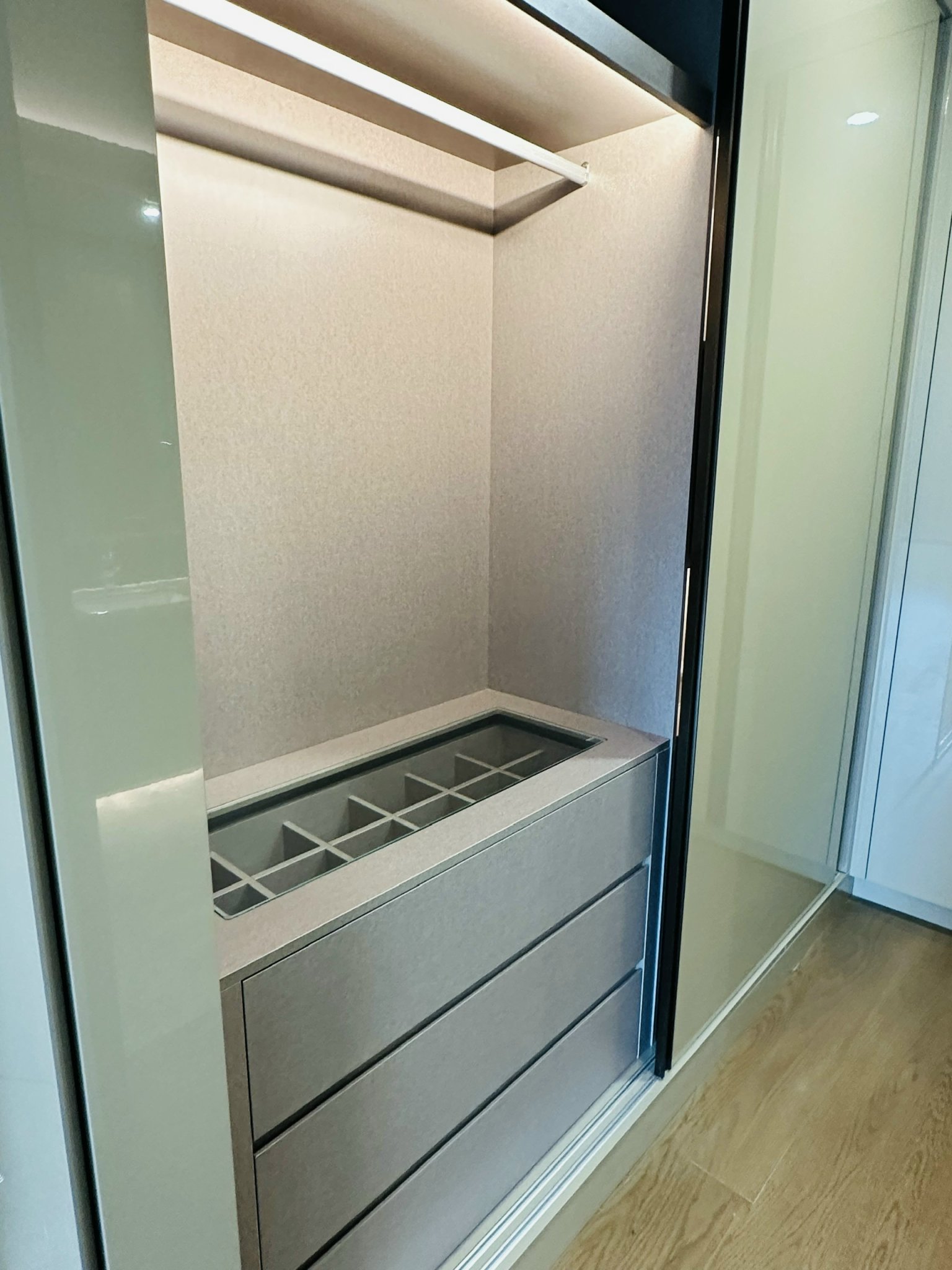 Chủ nhà cần bán gấp căn hộ The River 3 phòng ngủ, 17.8 tỷ_thumbnail_10