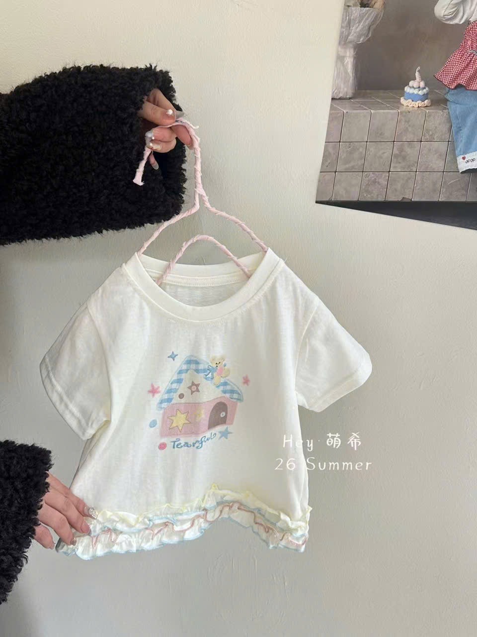 (E138) Áo thun cộc tay viền bèo hoạ tiết ngôi nhà hãng HMX_thumbnail_0