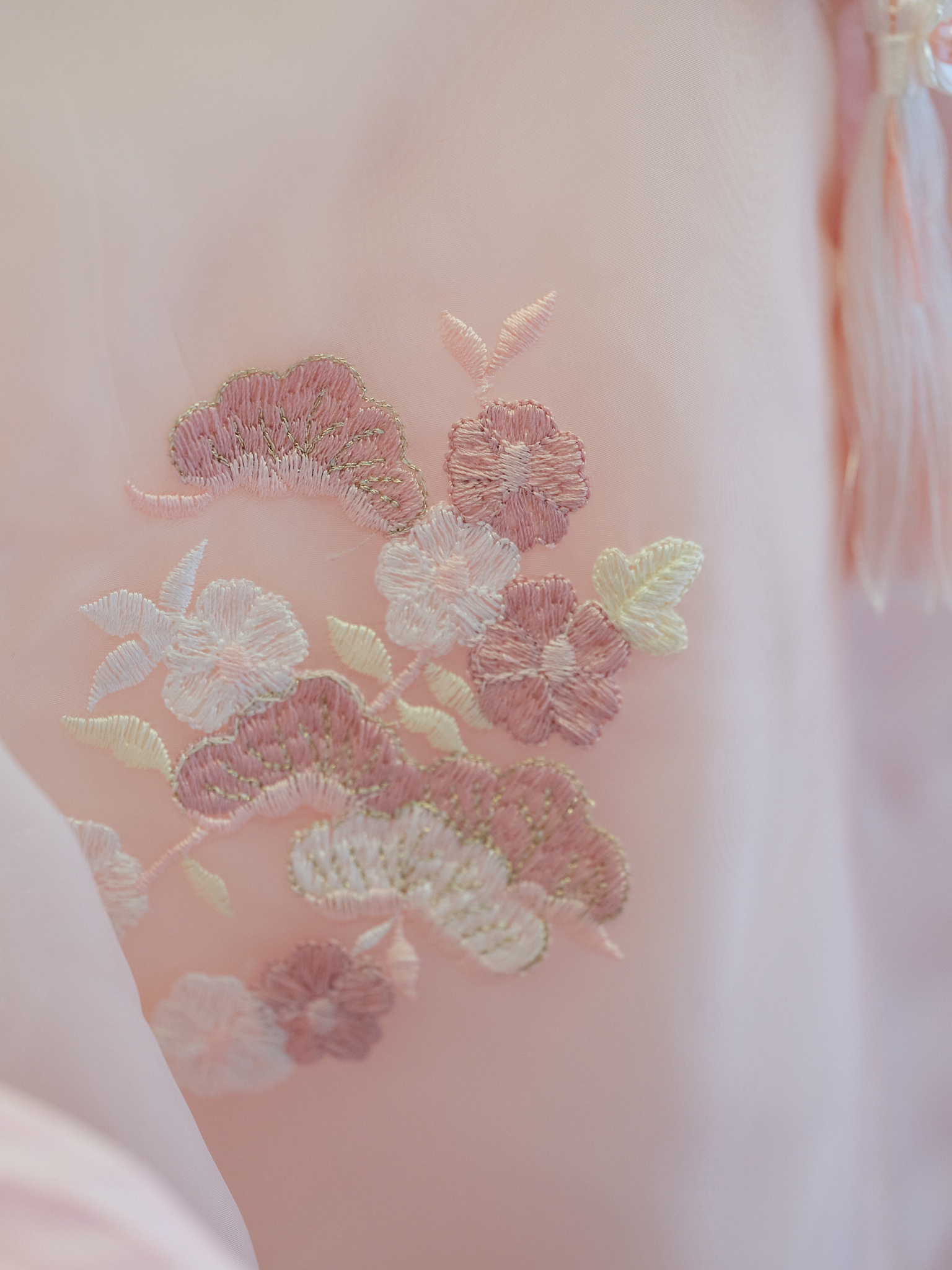 Áo dài Minh Châu_thumbnail_8