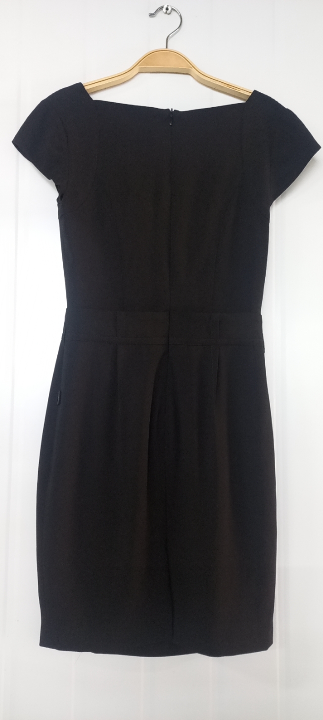 Đầm đen thân ôm tay hến cổ thuyền_thumbnail_6