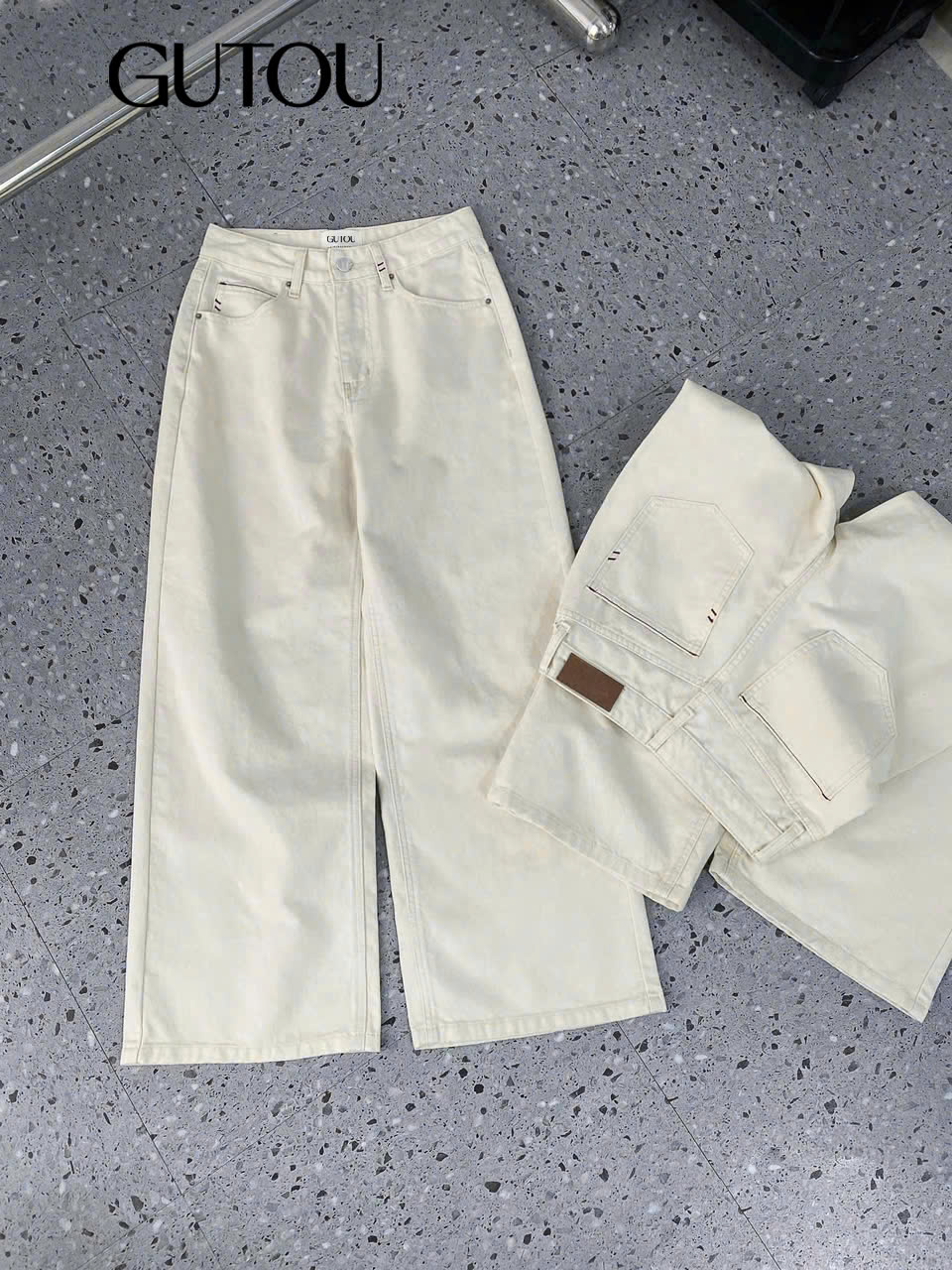 [ GUTOU ] Quần Jean Suông Elara Light_thumbnail_6