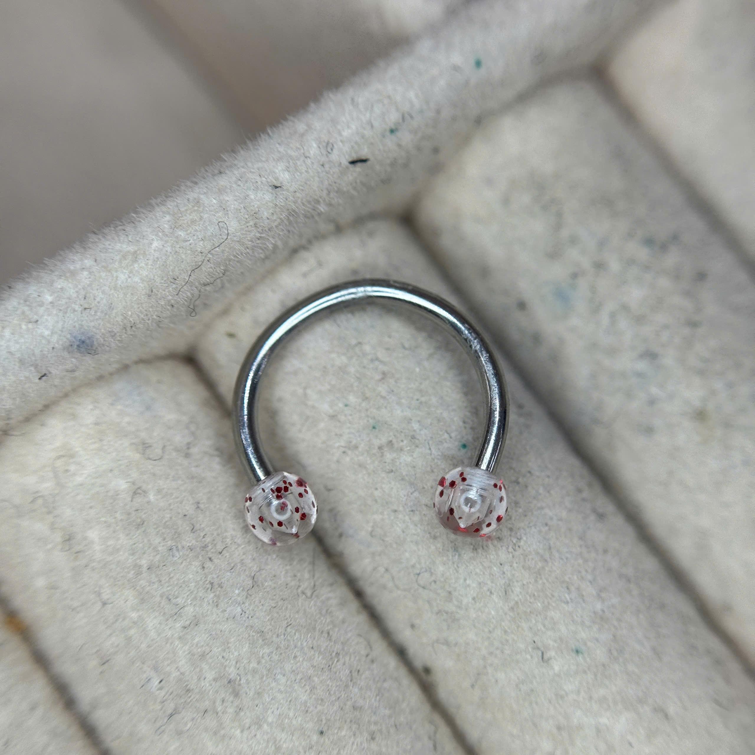 Septum kim tuyến đỏ.