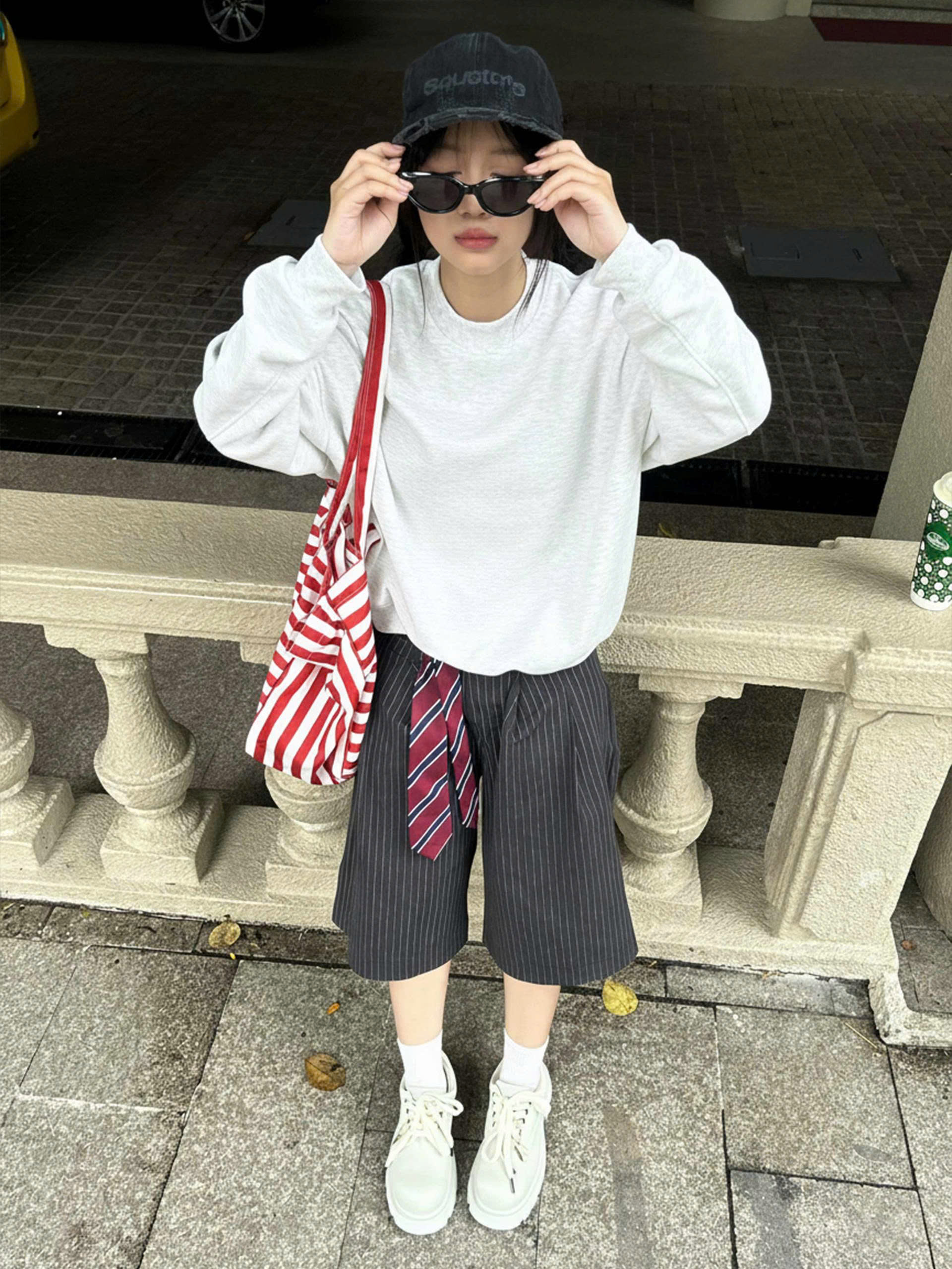 Áo sweater trơn form boxy Miucho tay dài cổ tròn vải nỉ 2 da cao cấp thoáng mát_thumbnail_6