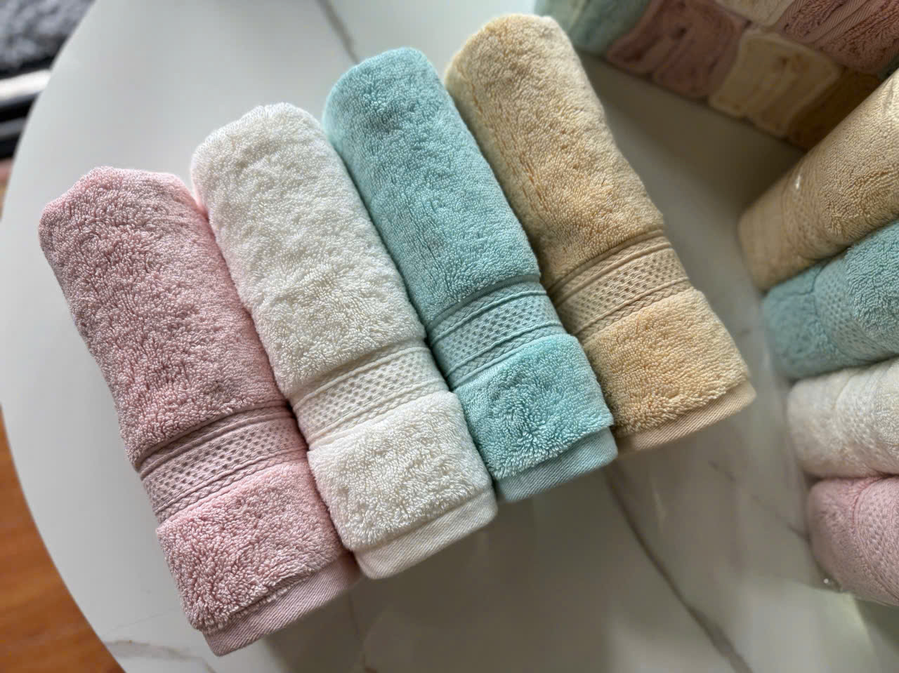 L189- Sét khăn hàn ( 4c)_thumbnail_4