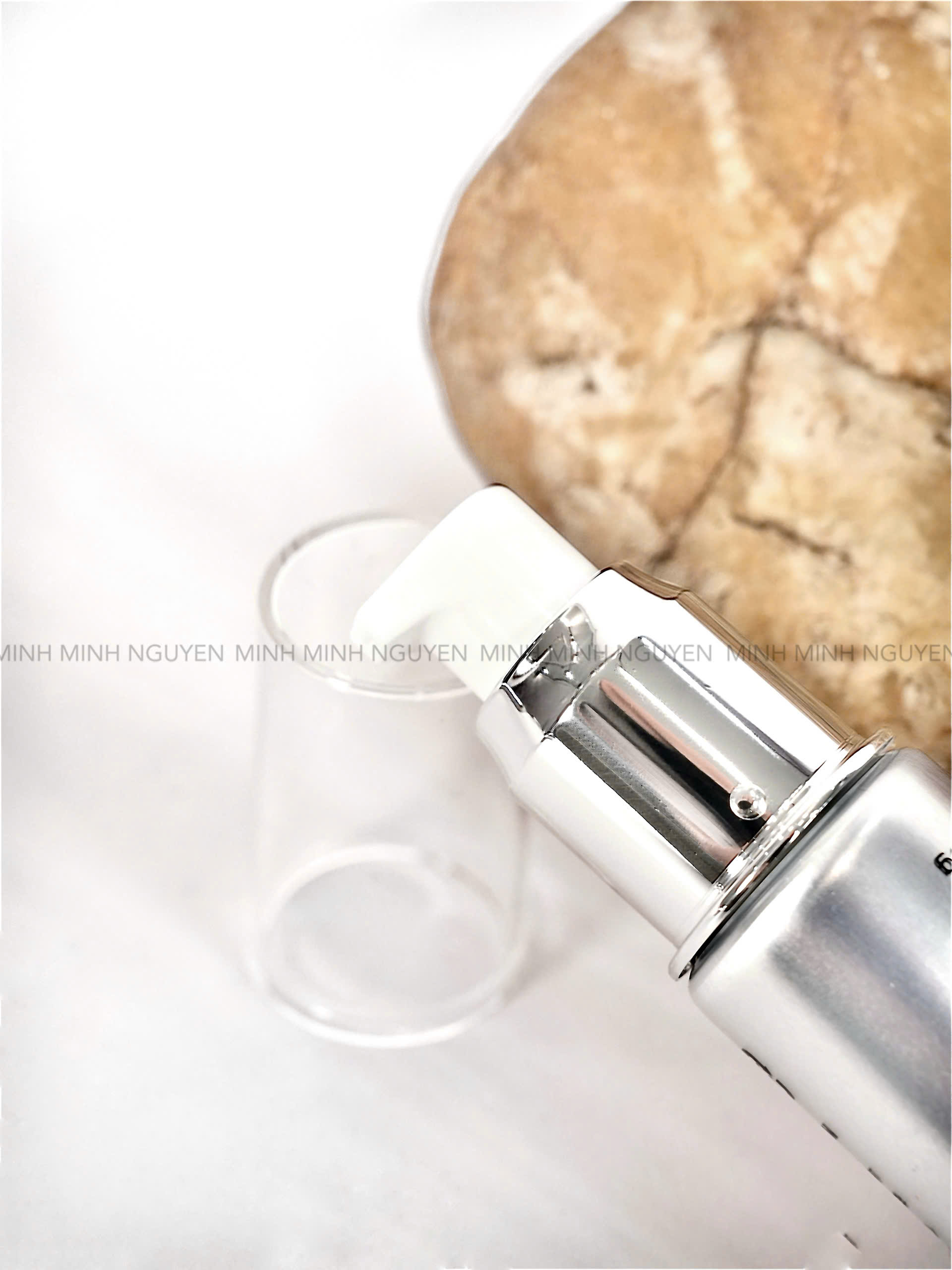 KEM CHỐNG NẮNG TẢO ĐỎ P50 ESSENTIAL MMN - FS_thumbnail_6