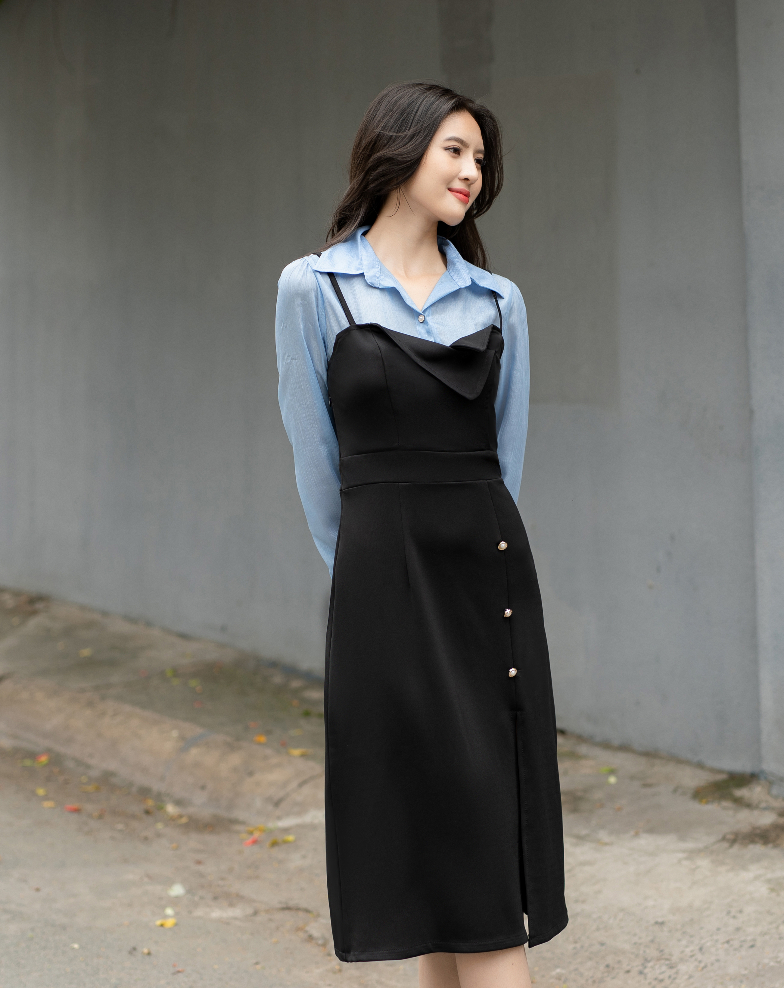 Đầm thiết kế hai dây giả yếm cổ điển kiểu Pháp