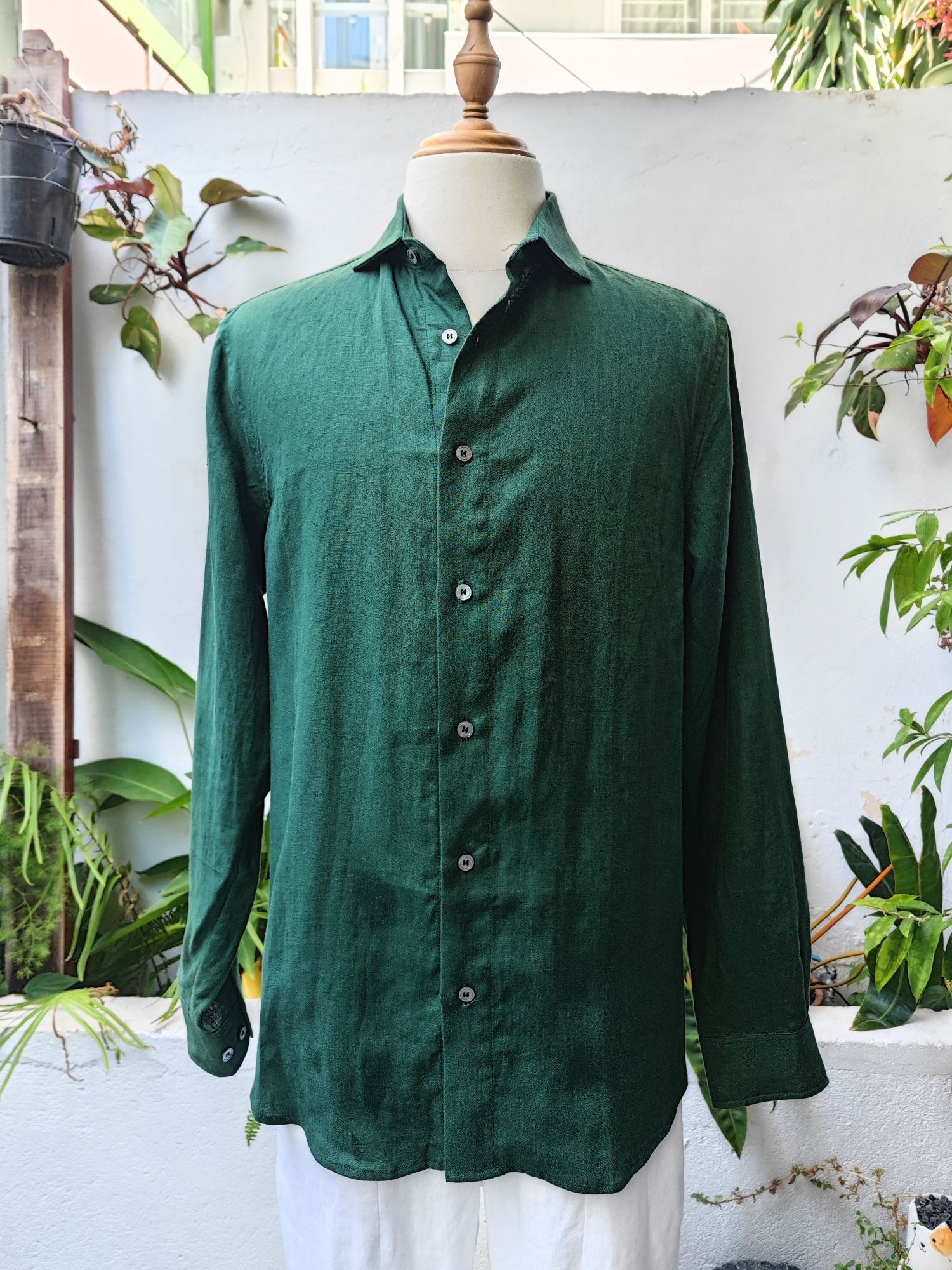 Sơ mi 100% linen tay dài cổ kiểu Ý