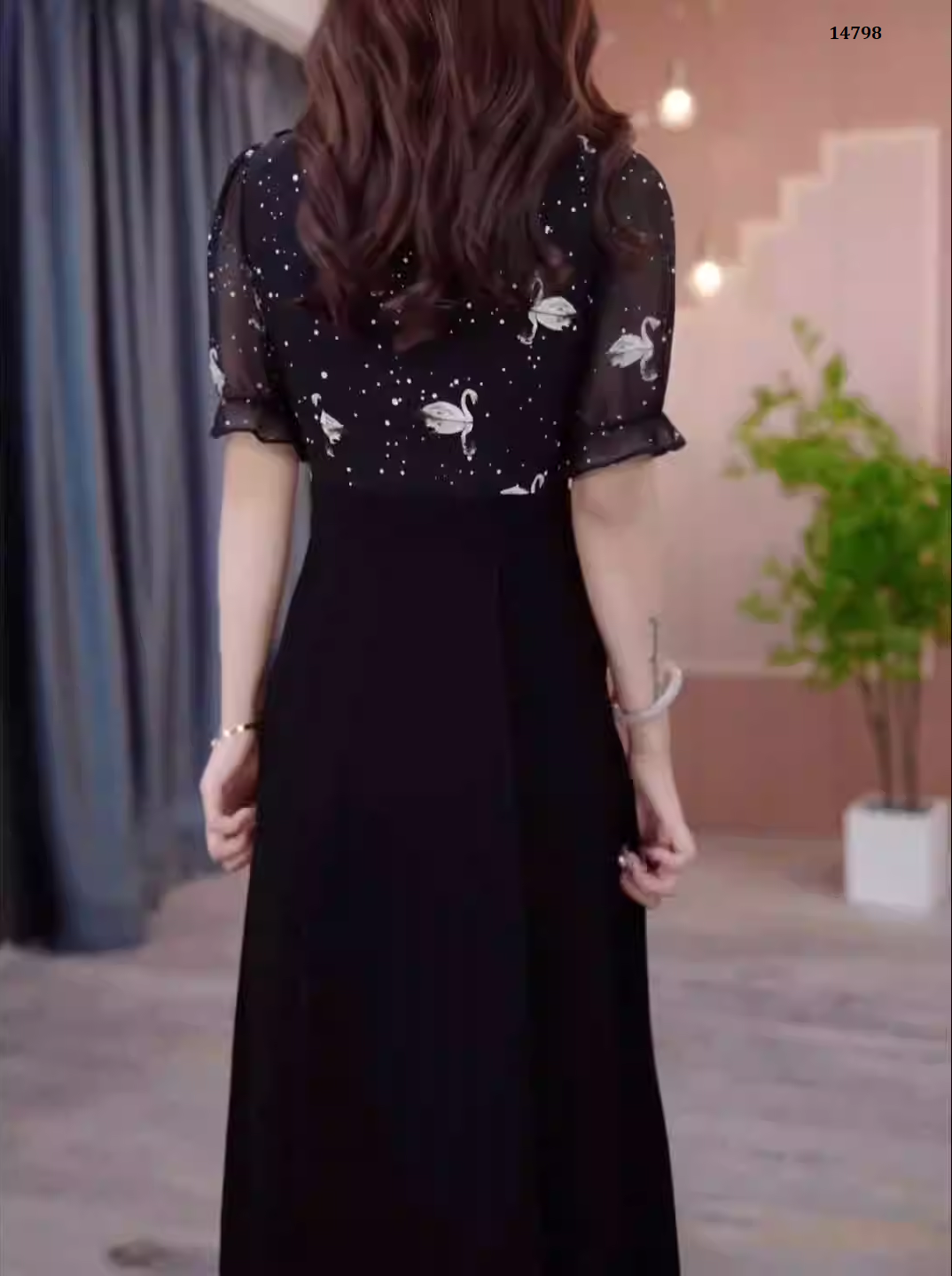 14798-Đầm xòe phối voan họa tiết thiên nga cổ thăt nơ cách điệu (  voan , thun mịn) có túi, dây kéo sau lưng_thumbnail_2