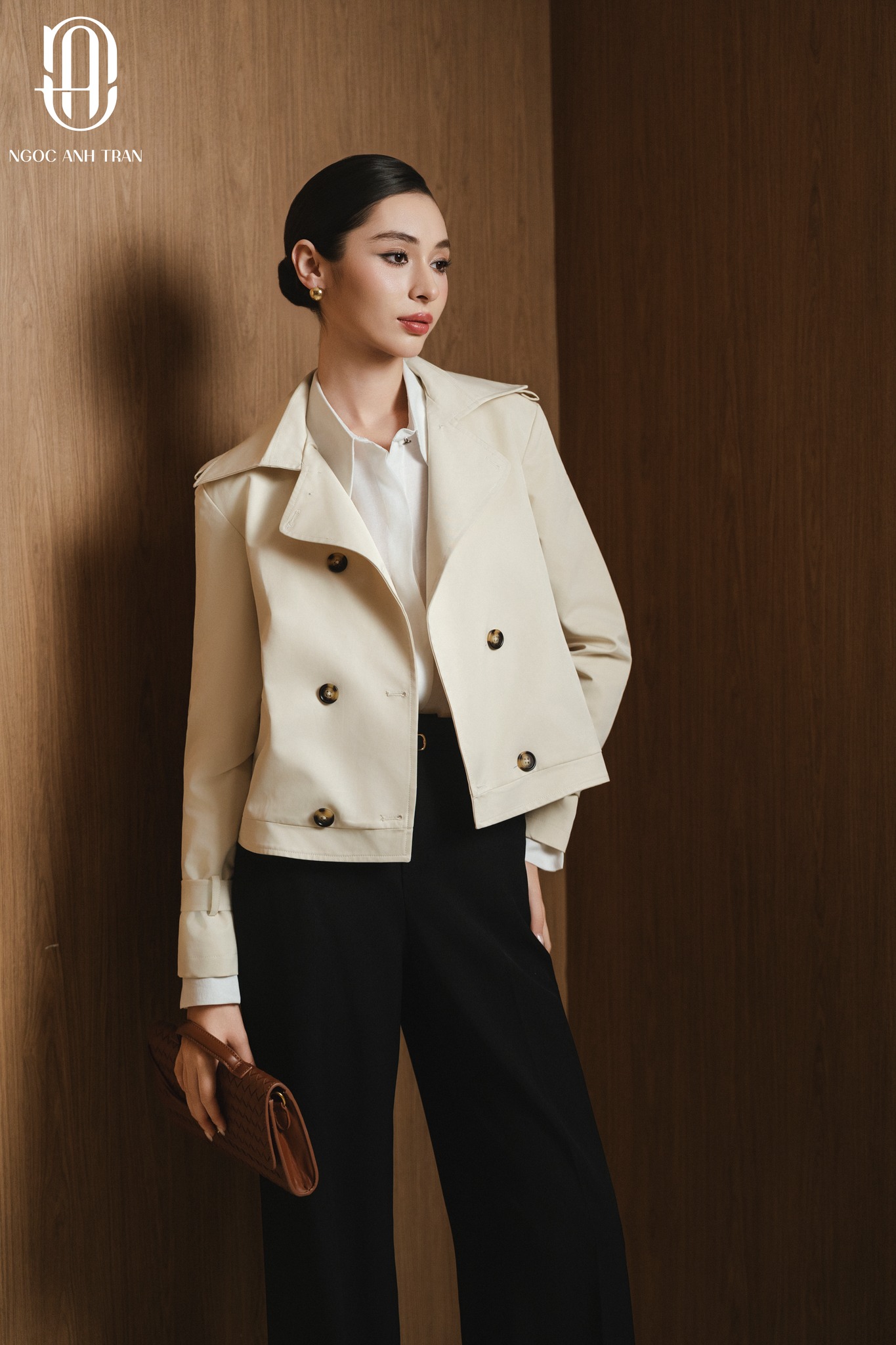 MTN26 WHITE - Măng tô dáng ngắn màu kem