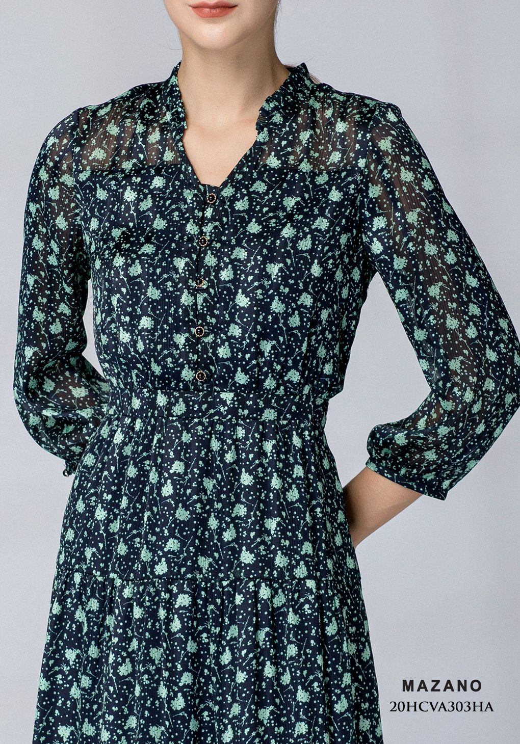 Đầm xanh họa tiết bùng eo_thumbnail_3