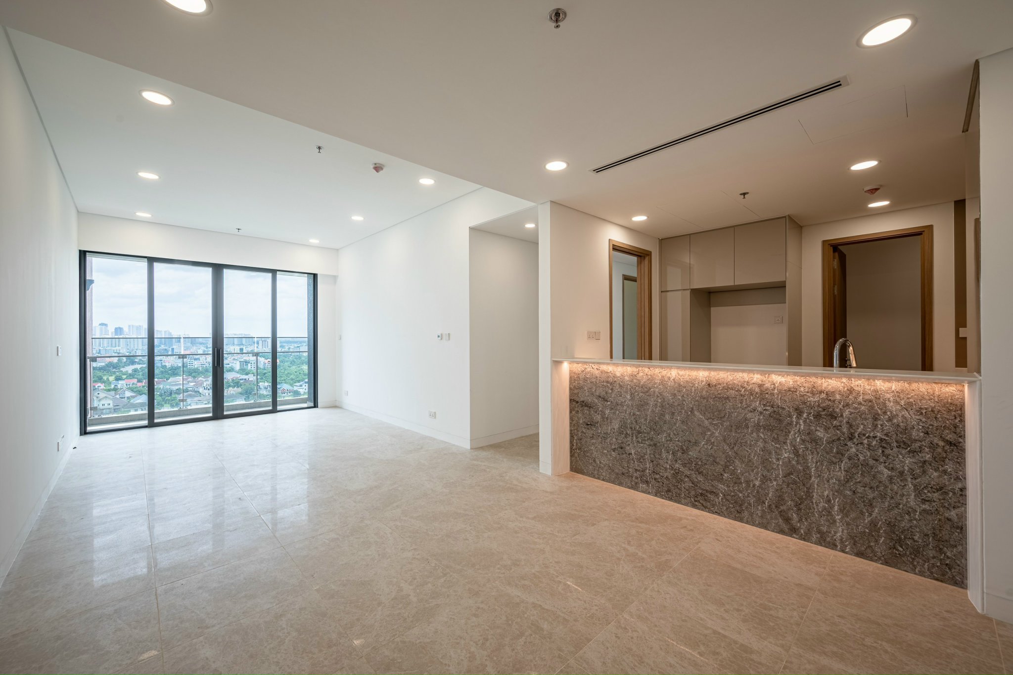 Chuyển nhượng căn 4PN 202m² giá chỉ từ 39,55 tỷ/căn _thumbnail_5