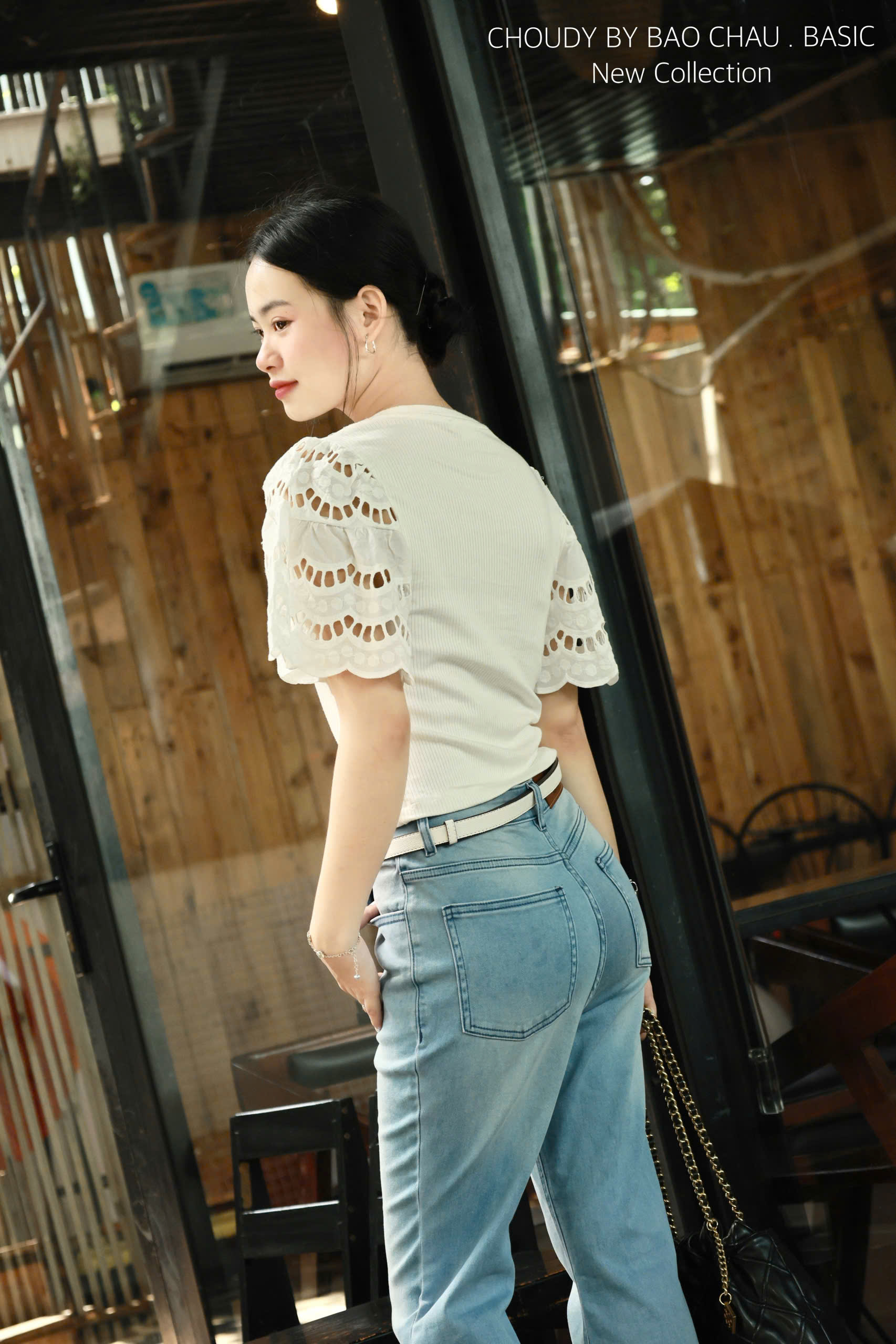 A423 ÁO KIỂU TRẮNG_thumbnail_11