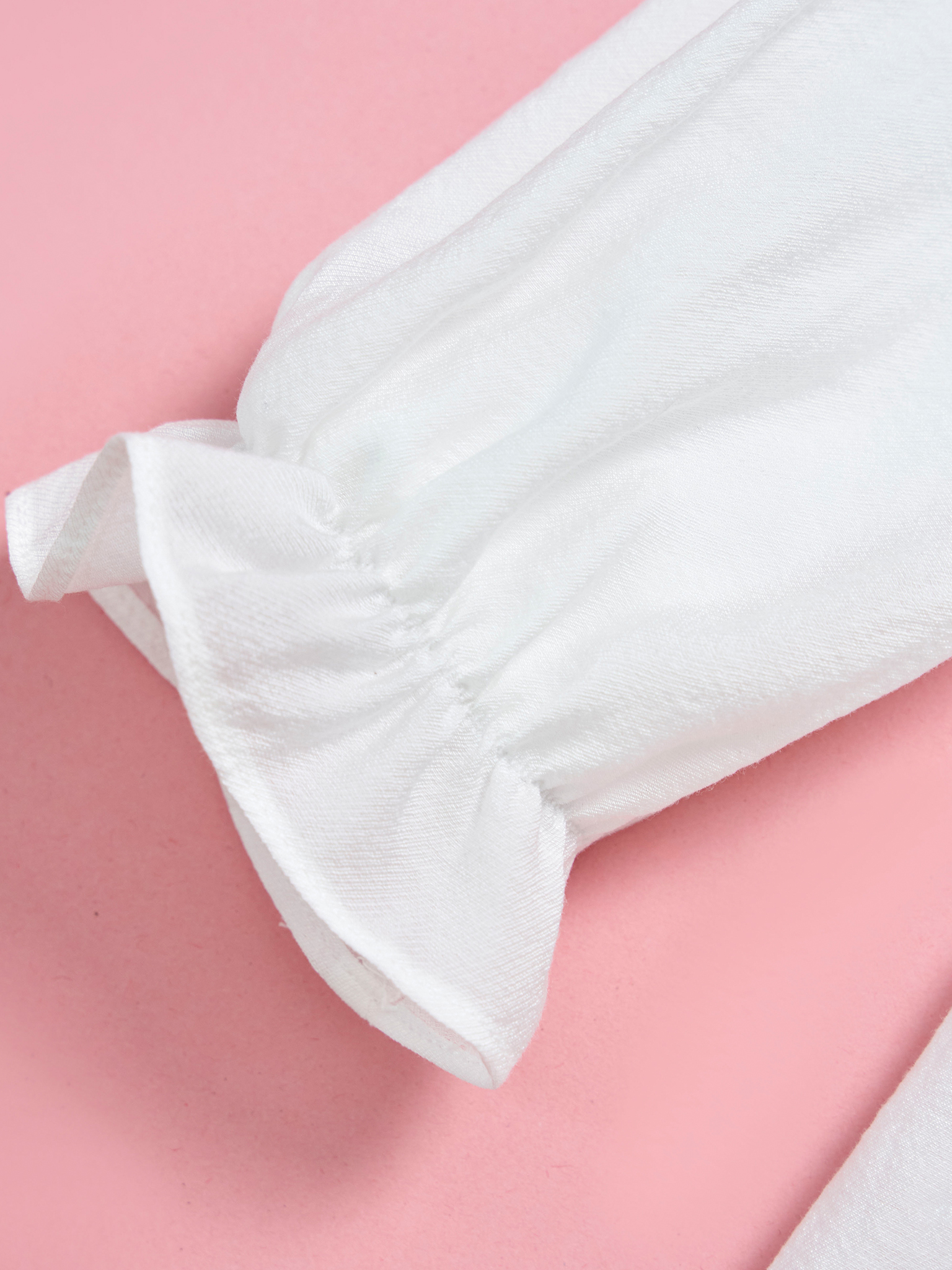 Áo tay bèo cổ lượn đính nơ_thumbnail_2