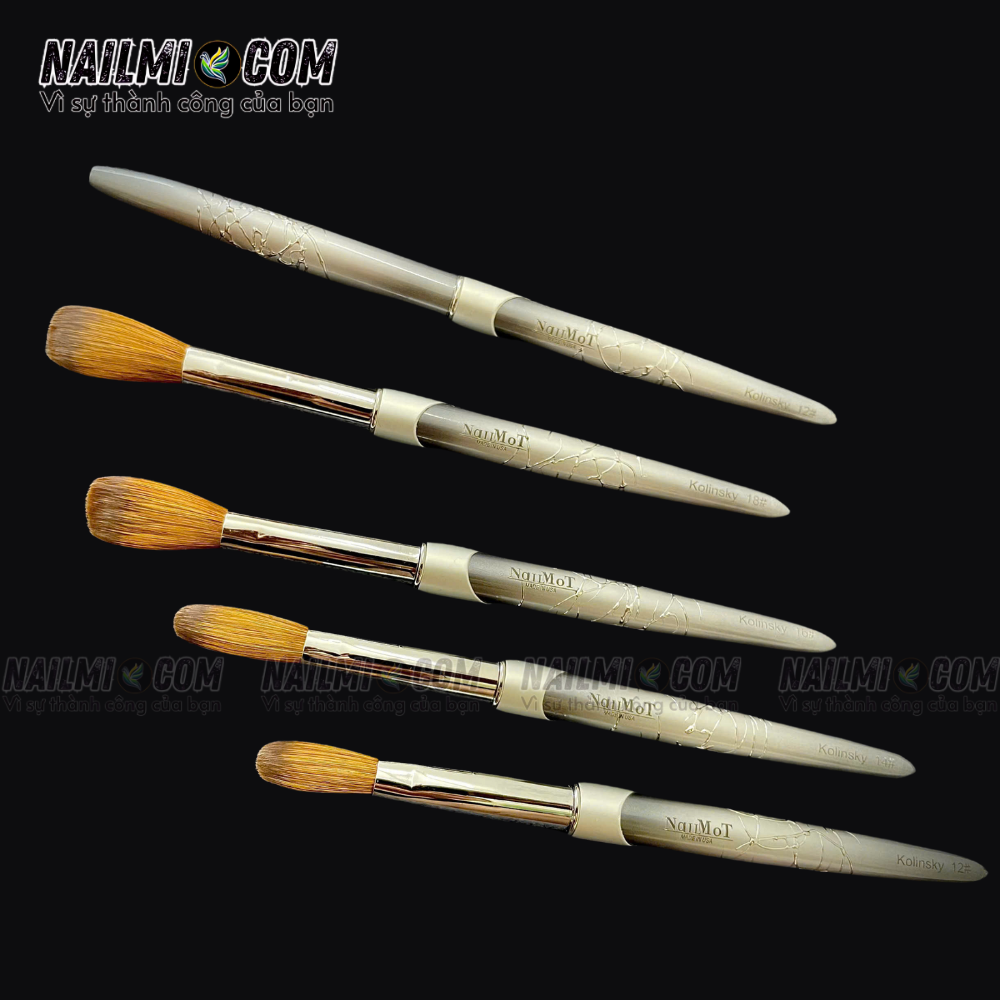 Cọ đắp bột - acrylic nail brush - số 16 - Kolinsky Nailmot - cán kim loại_thumbnail_1