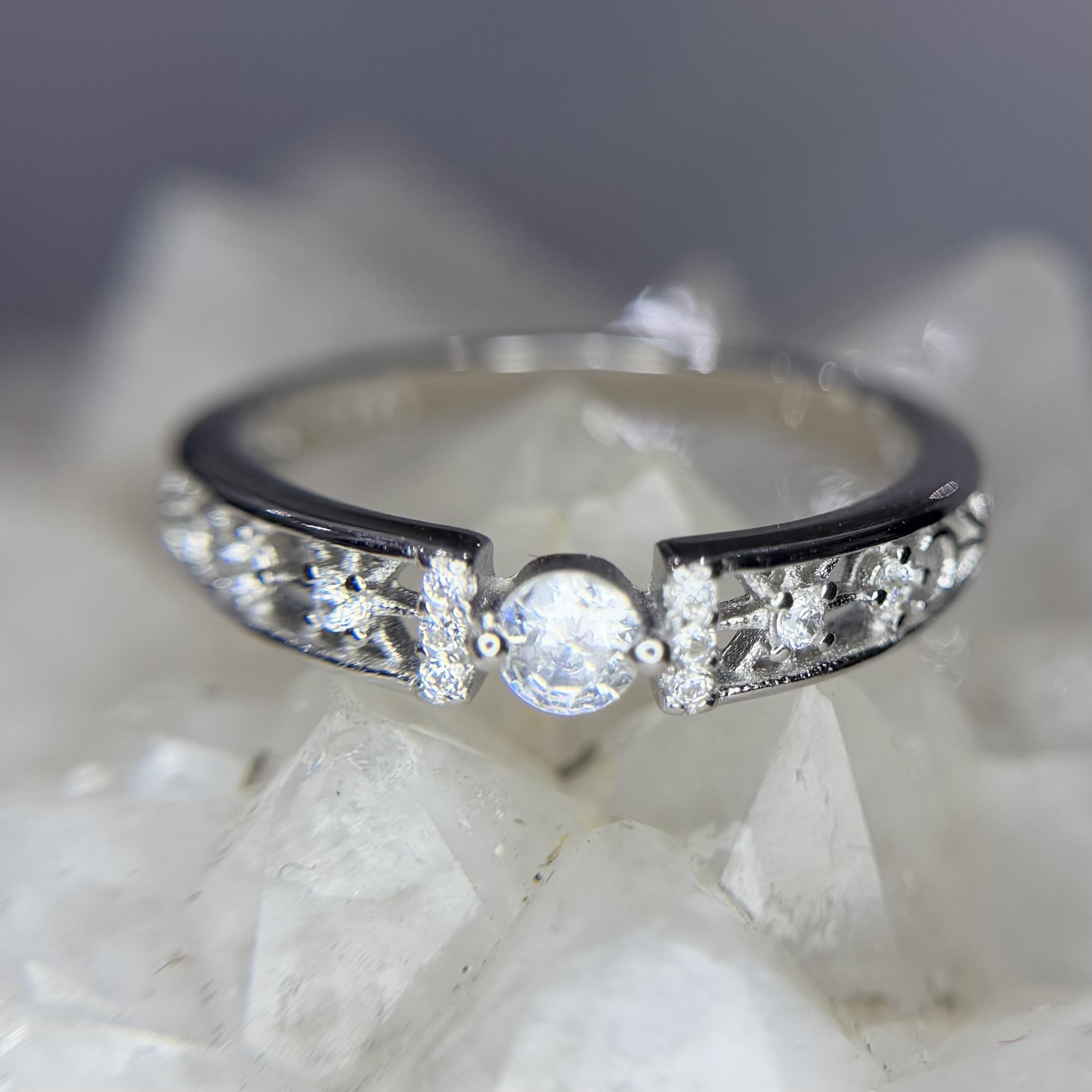 nhẫn bạc xi bạch kim khung viền sao trăng size 7