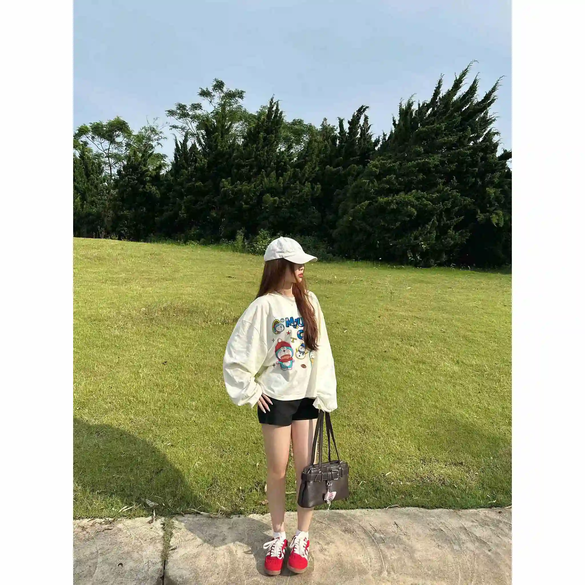 Áo thun boxy local brand Miucho vải cotton thoáng mát tay dài cổ tròn Doremon in mix 2771_thumbnail_8