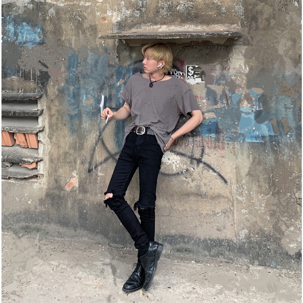 Quần Jeans đen rách gối cao cấp | Black Ripped Jeans_thumbnail_4