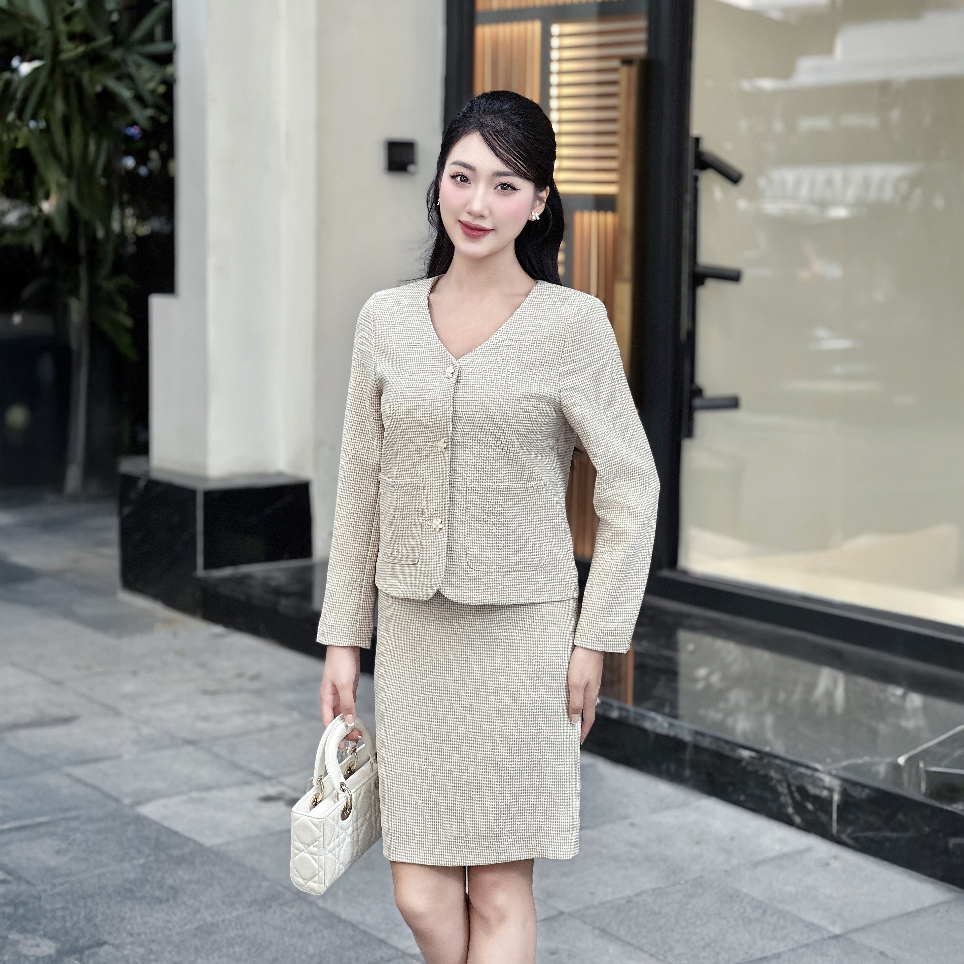 Áo dạ tweed Narsis L24021 màu nâu trắng, thiết kế tay dài, phong cách nhẹ nhàng._thumbnail_1