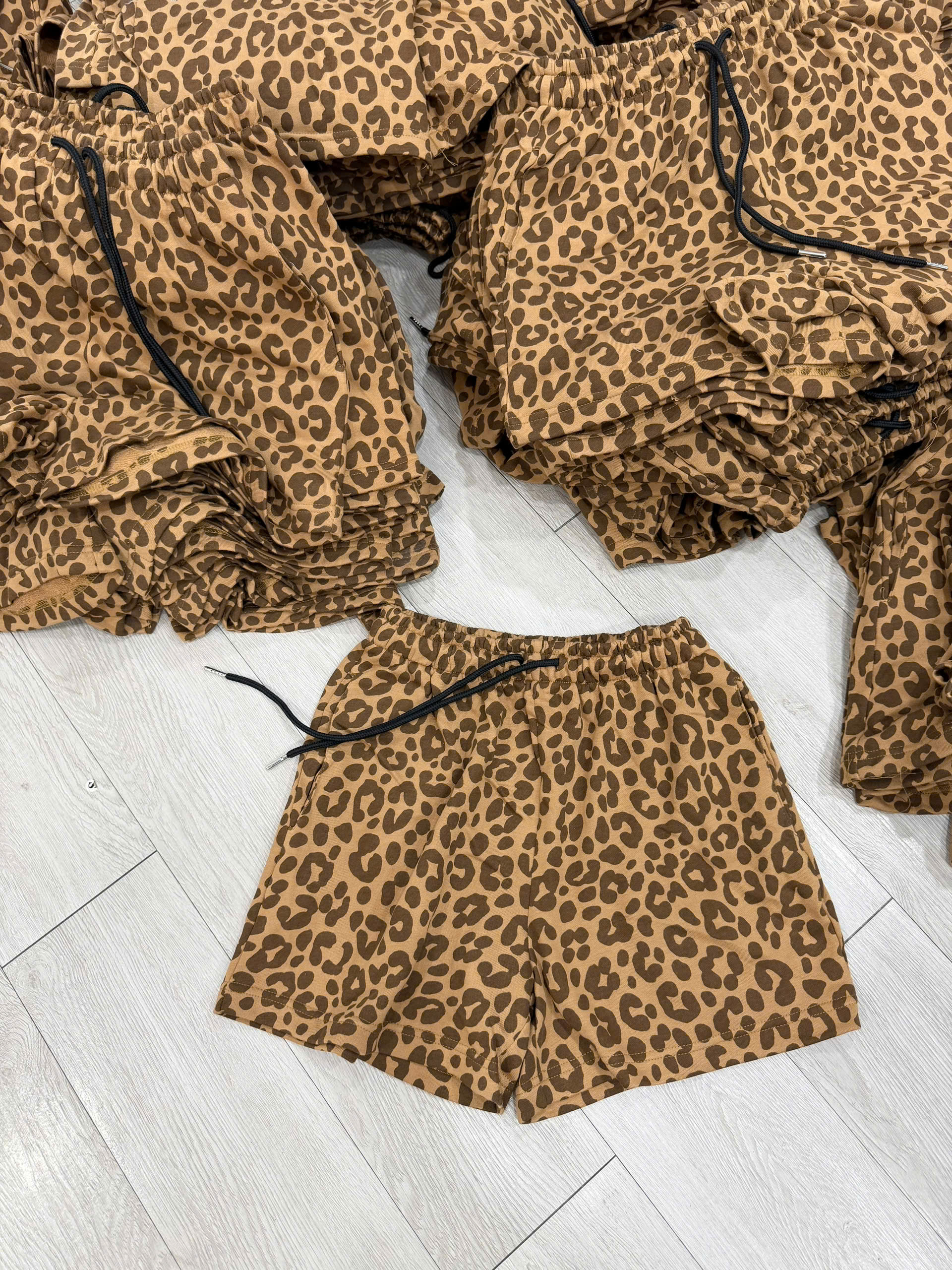 Q338 QUẦN SHORT BEO_thumbnail_3