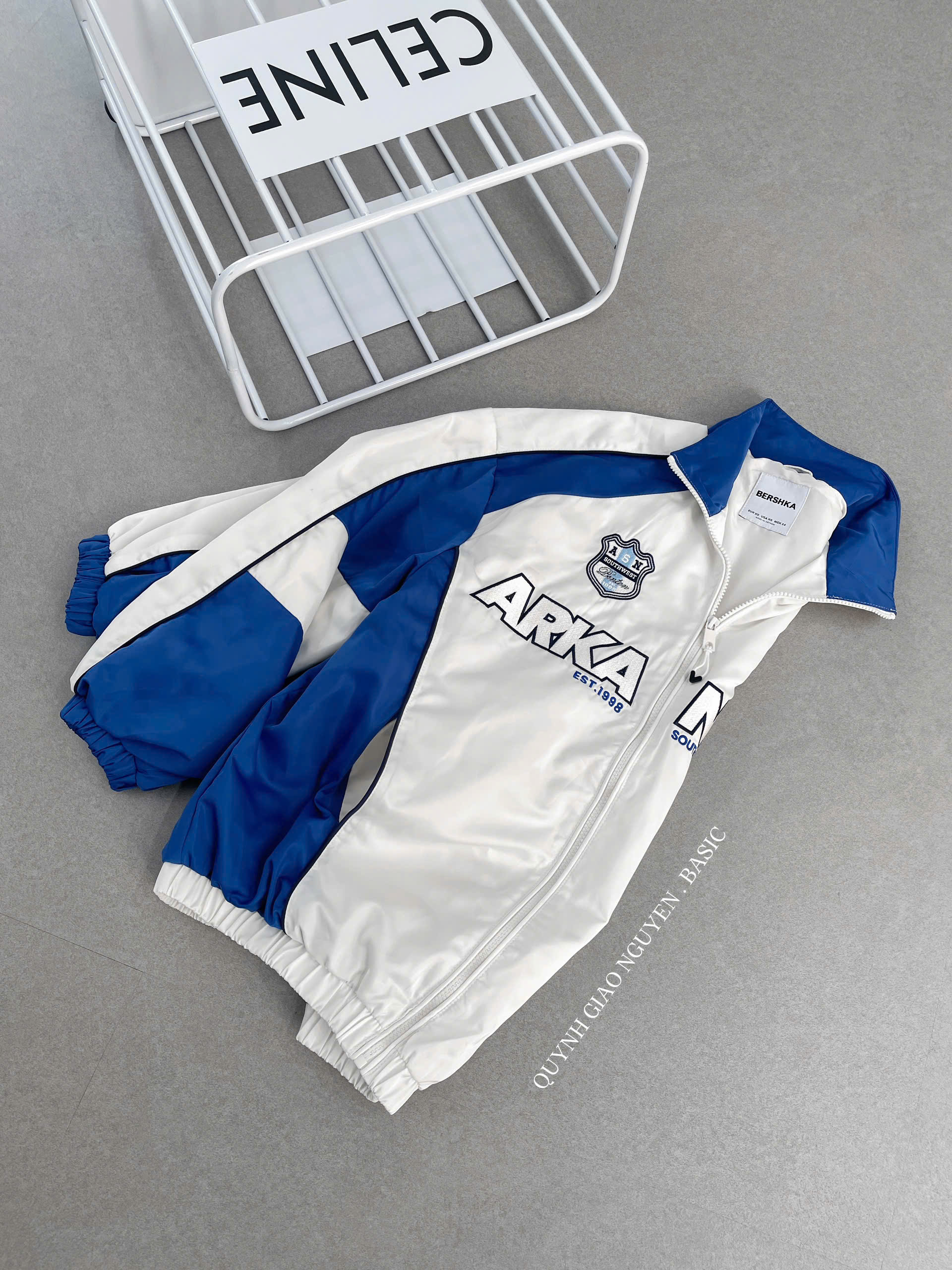 Áo thun viền Cali ( TRẮNG )_thumbnail_20