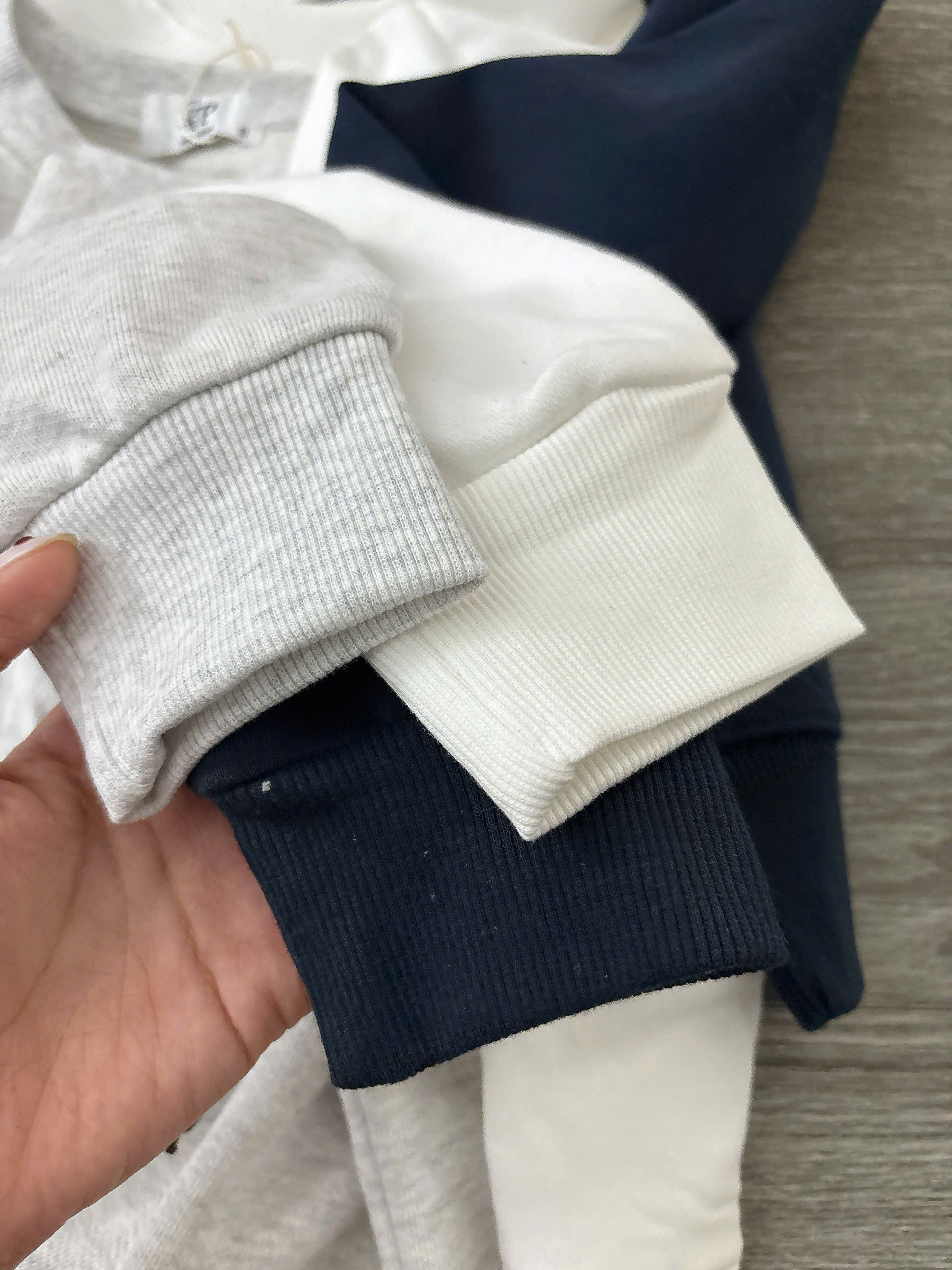 SALE A547 ÁO THUN TAY DÀI 3 MÀU_thumbnail_12