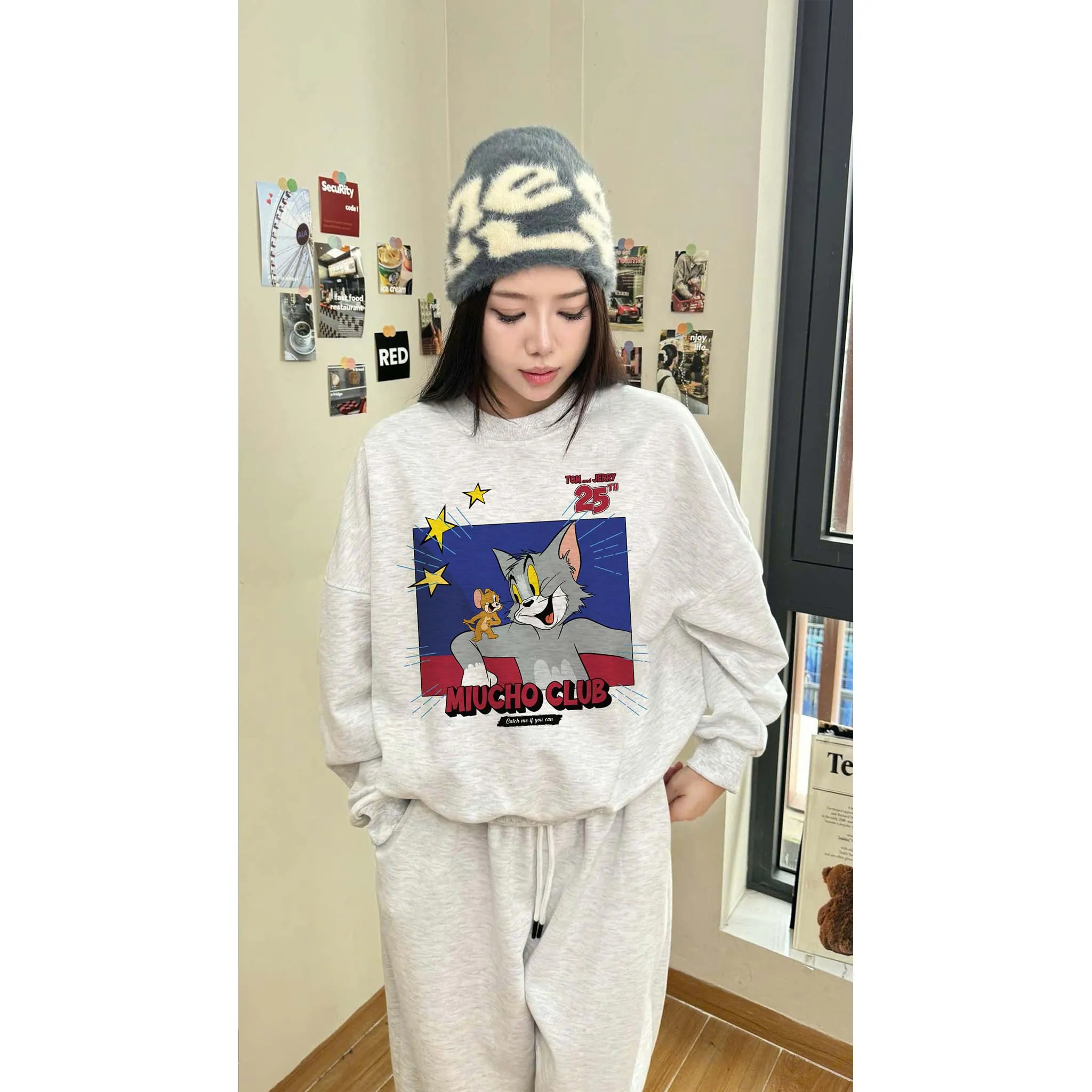 Áo Sweater boxy hình Tom & Jerry 2627 Miucho vải nỉ 2 da dày dặn thoáng mát tay dài cổ tròn in mix_thumbnail_5