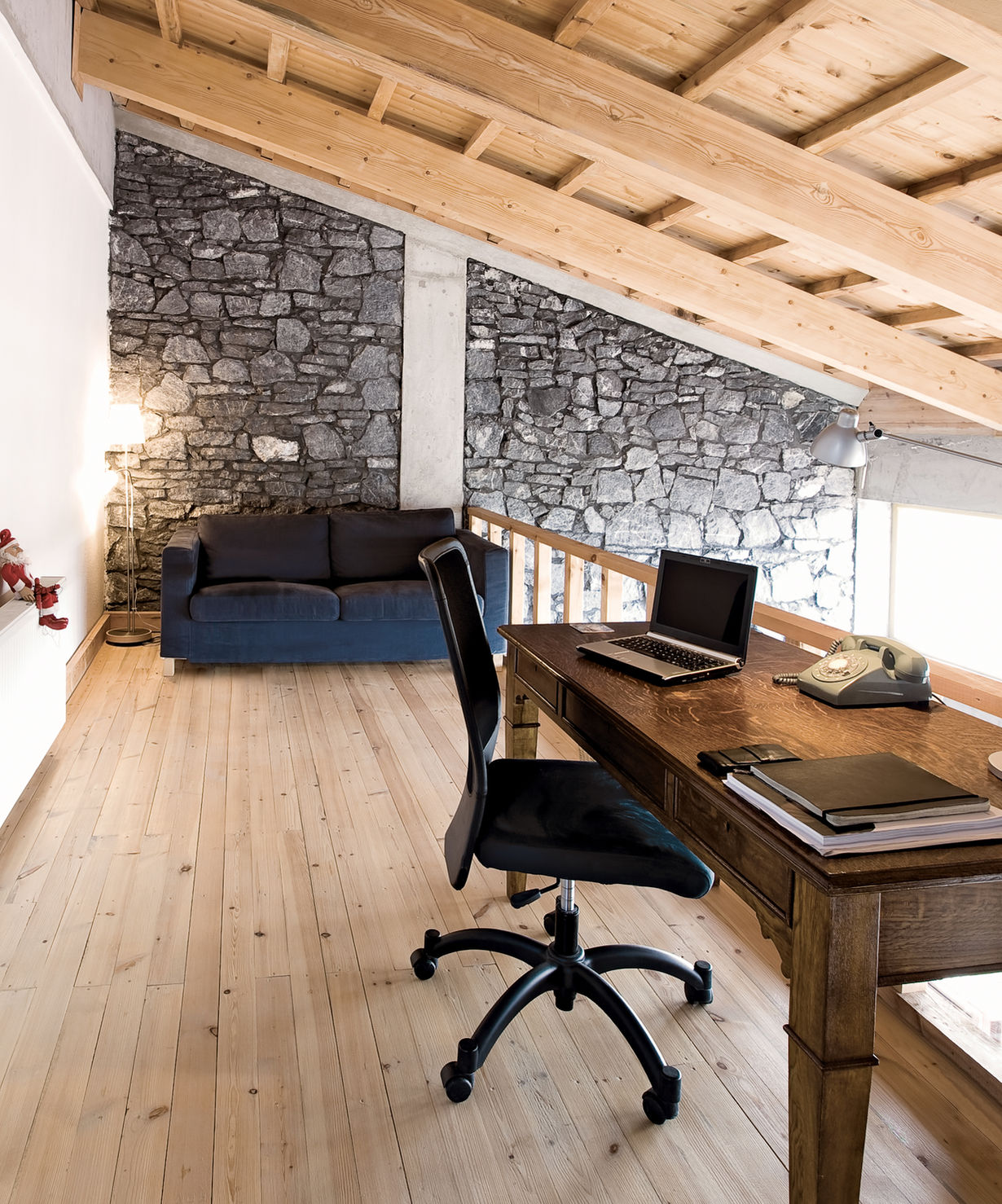 Biệt thự ven hồ BT01