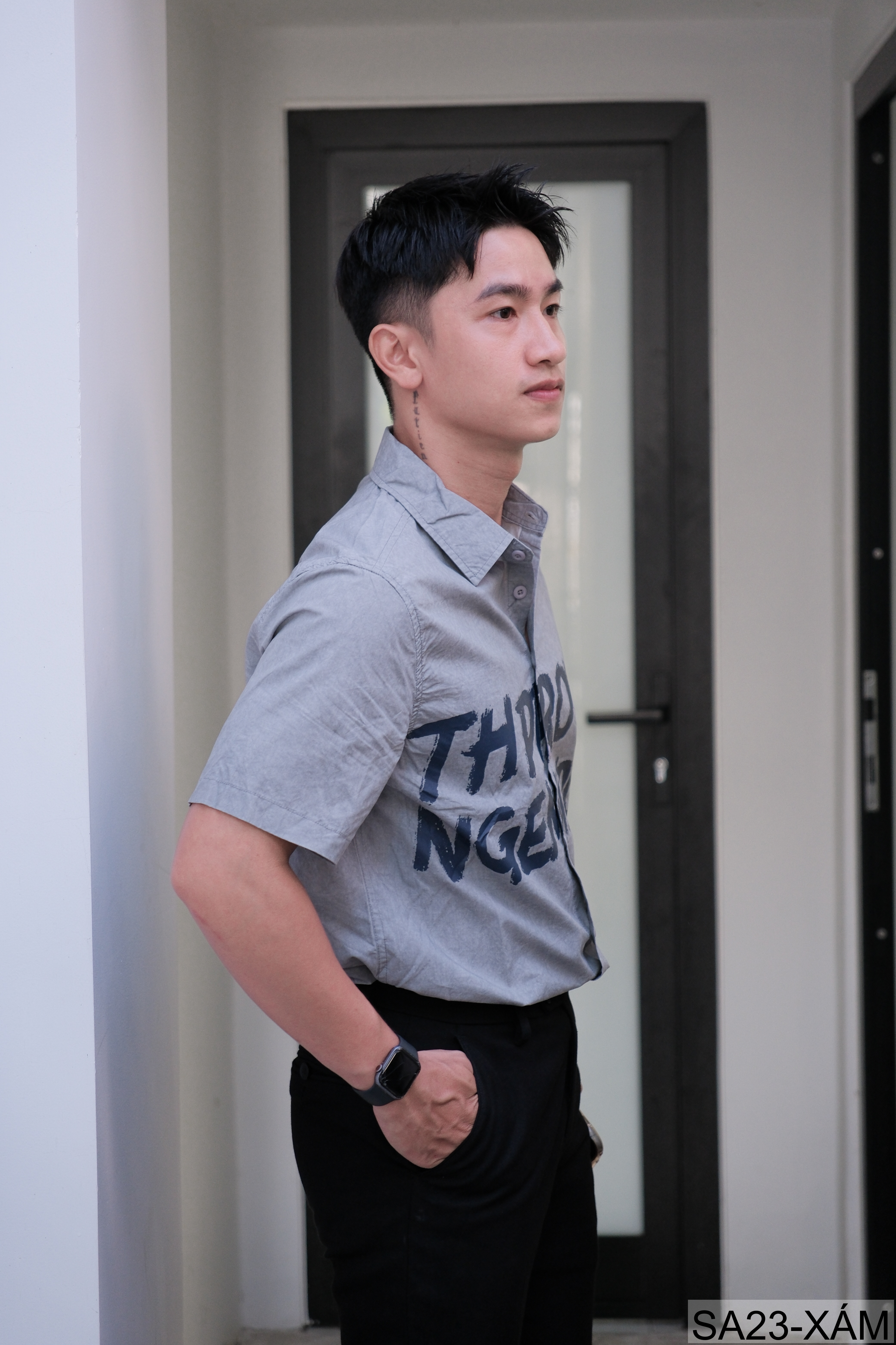 SA23 - Áo sơ mi nam tay ngắn cổ bẻ form rộng in chữ cá tính màu Khaki và Xám_thumbnail_3