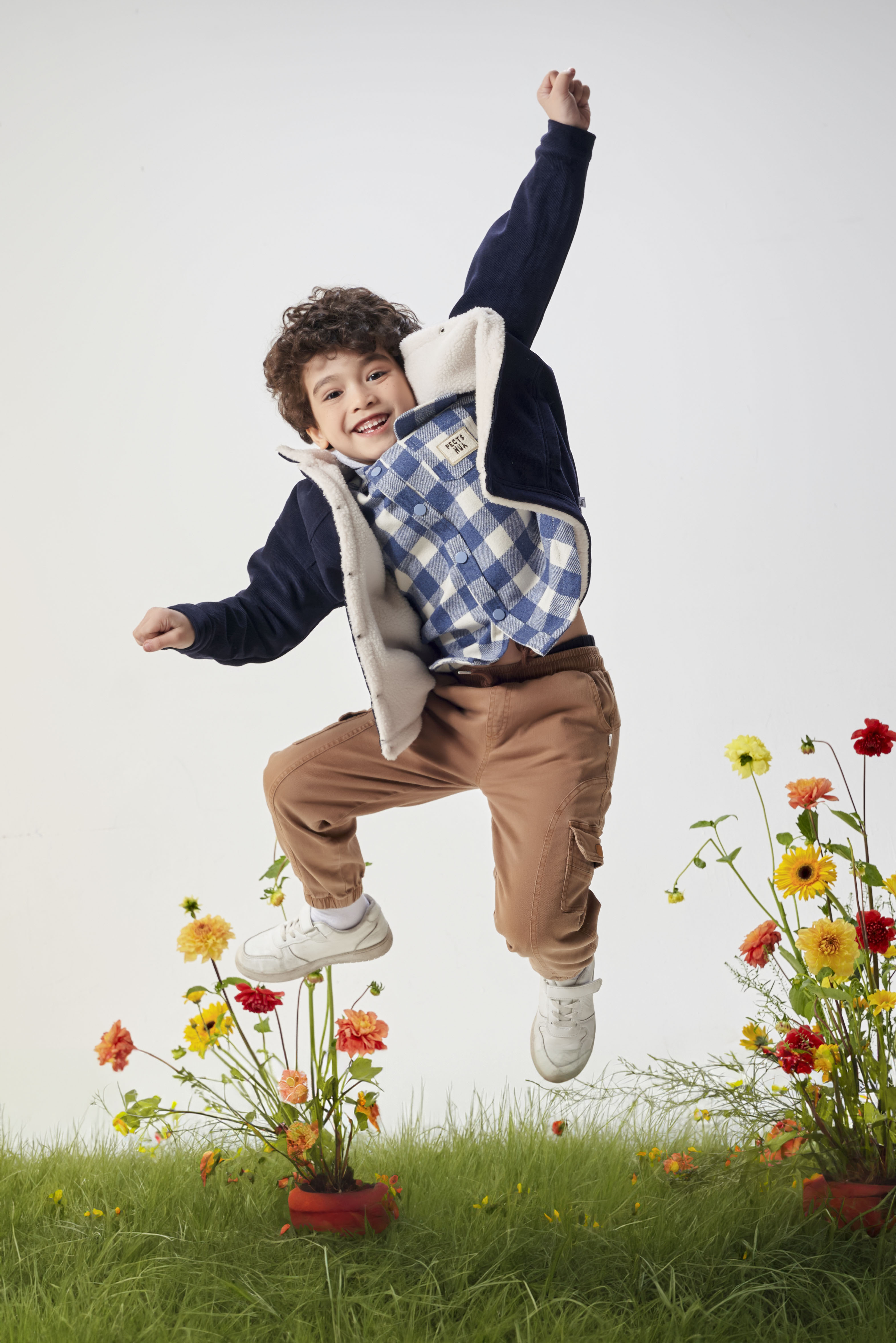 Áo sơ mi kẻ phối mũ_thumbnail_0