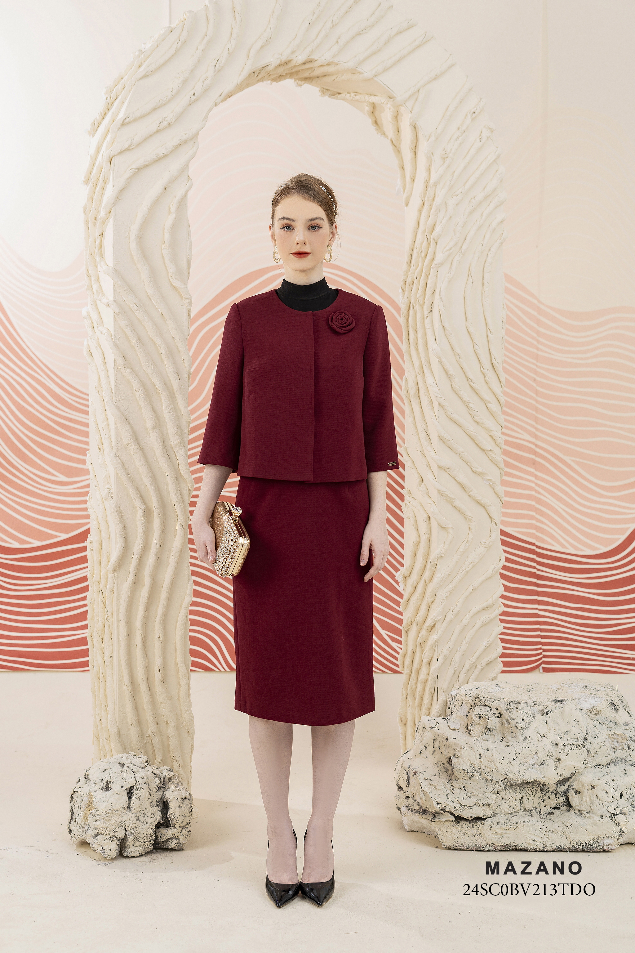 Bộ Áo khoác ngắn cổ tròn và Chân váy juyp dài vải Tuytxi len đính bông hoa_thumbnail_5