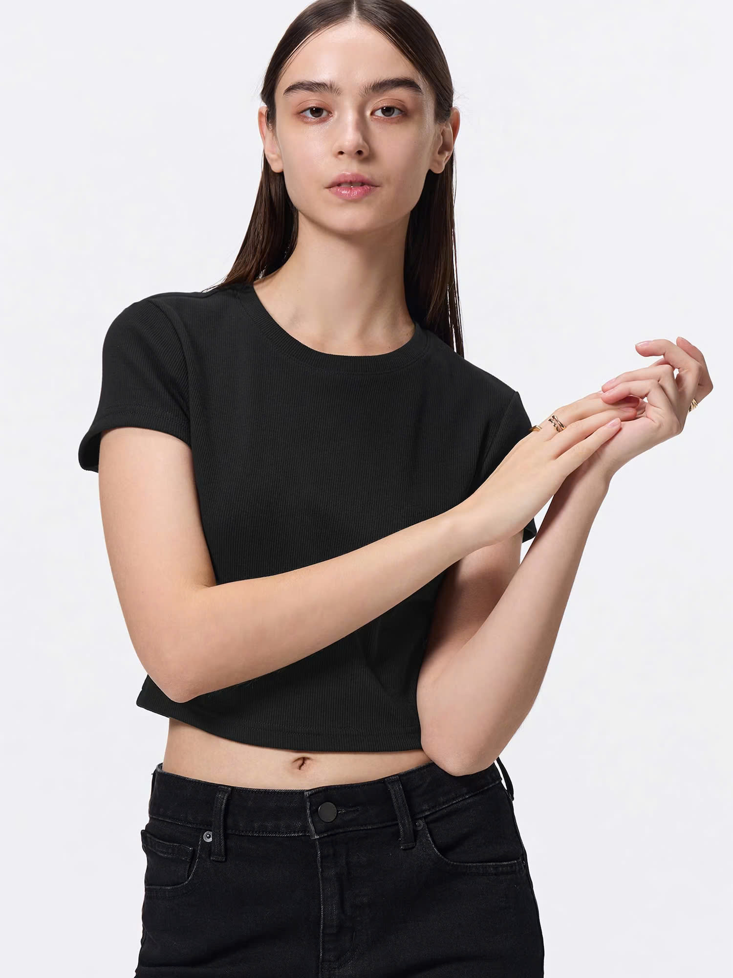 AT496 ÁO THUN GU CROP_thumbnail_19