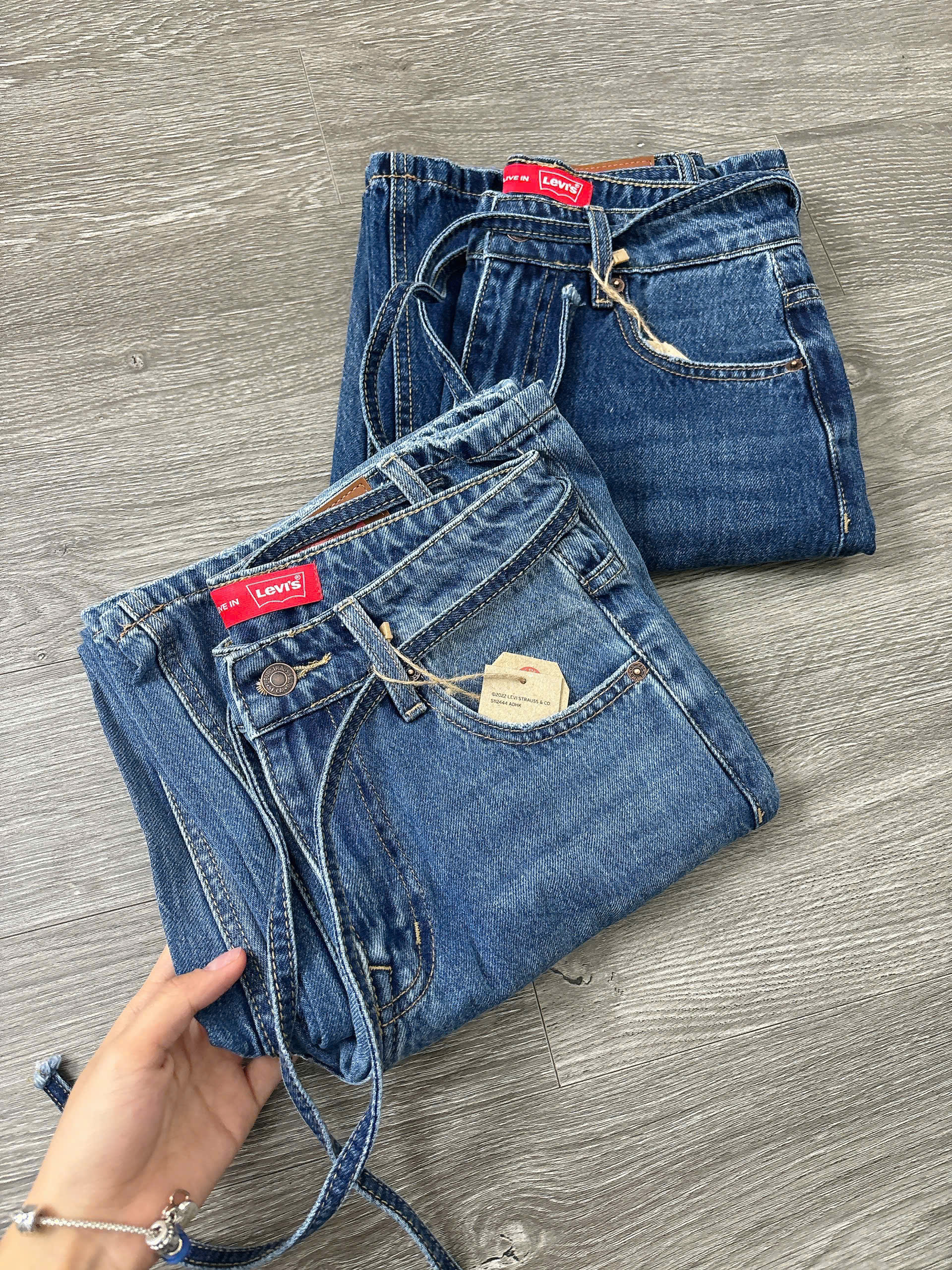 Q70 QUẦN JEAN SUÔNG 2 MÀU_thumbnail_2