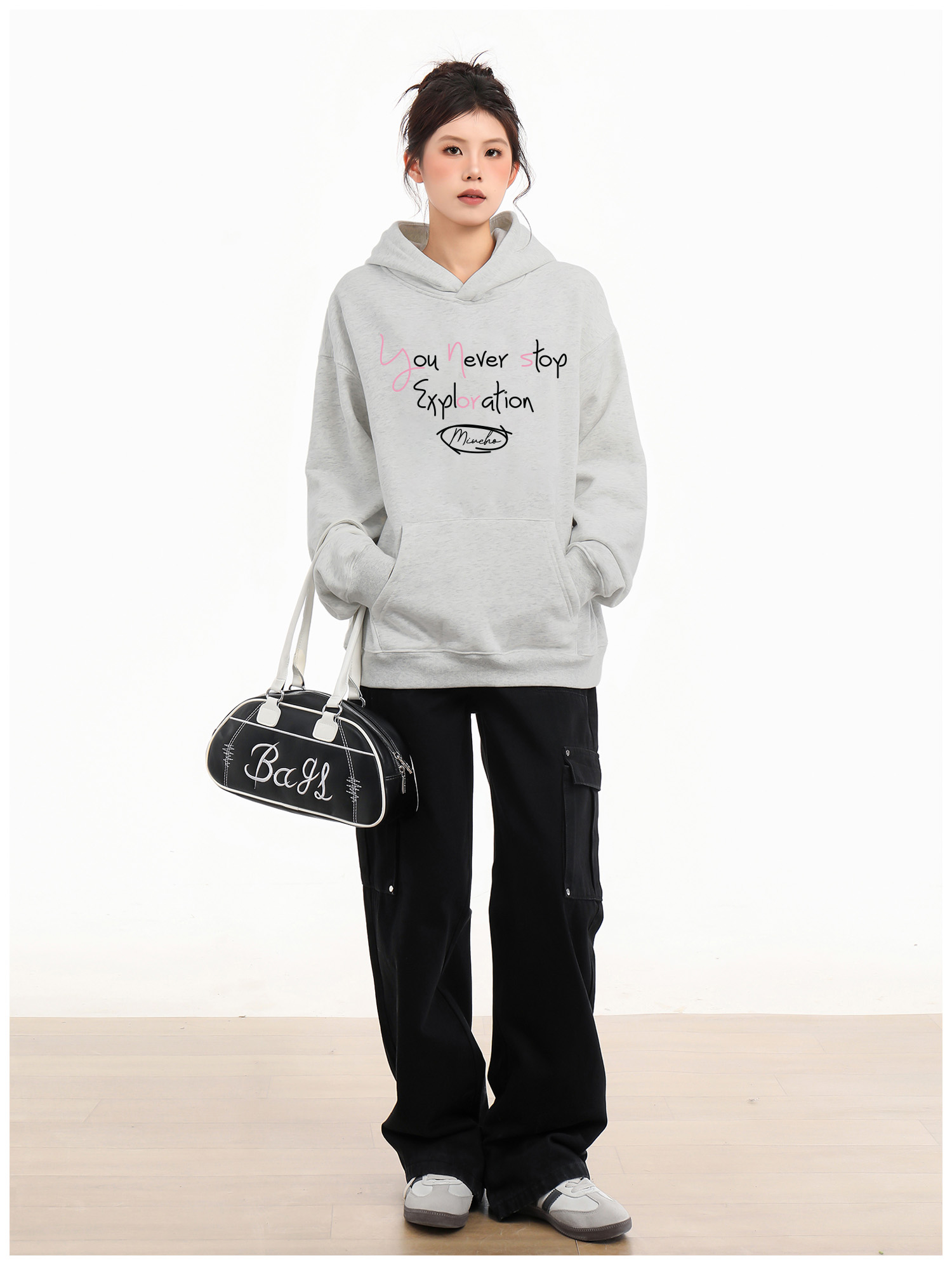 Áo hoodie nữ form rộng local brand HDD1615 Miucho vải nỉ chân cua dày dặn mũ tròn in typography_thumbnail_2