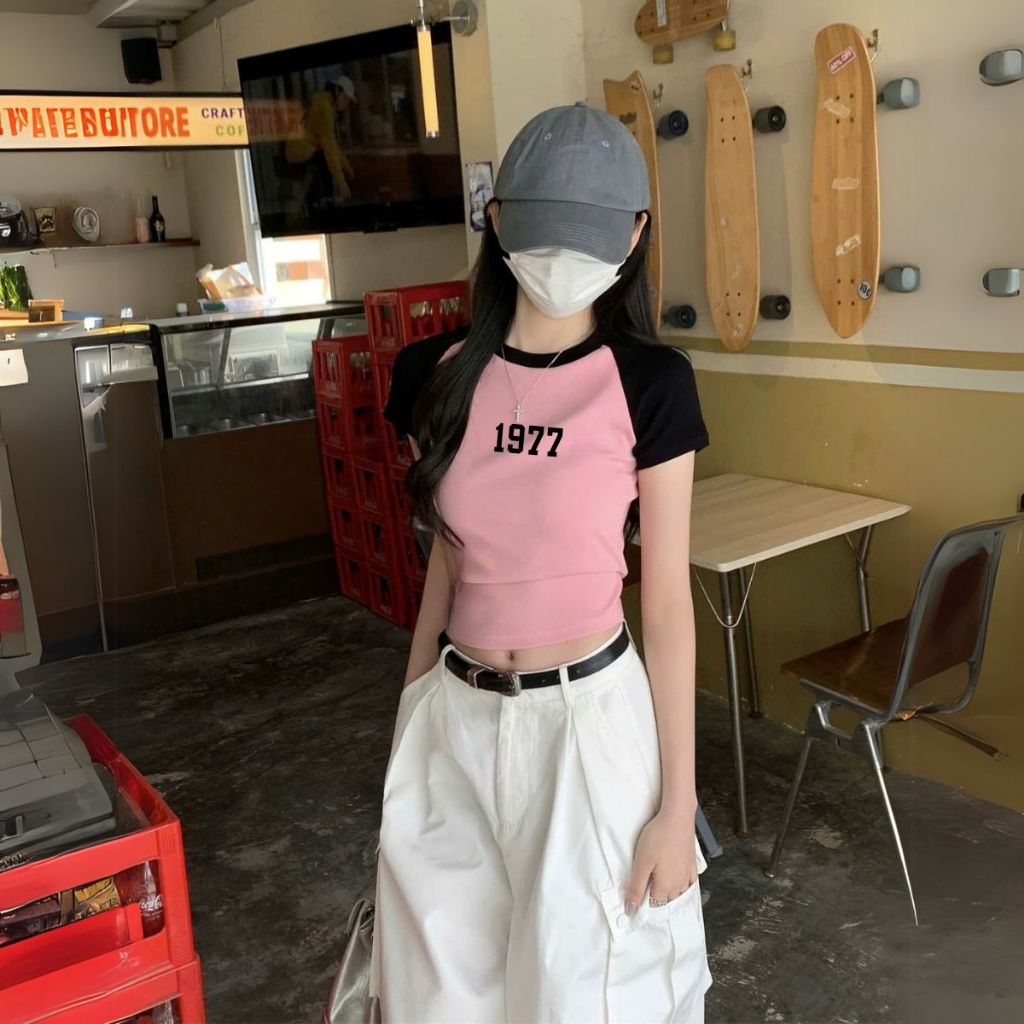 Áo croptop 𝐋𝐎𝐙𝐀 chất liệu cotton - Áo thun bozip dáng croptop ôm - Mã G0297_thumbnail_4