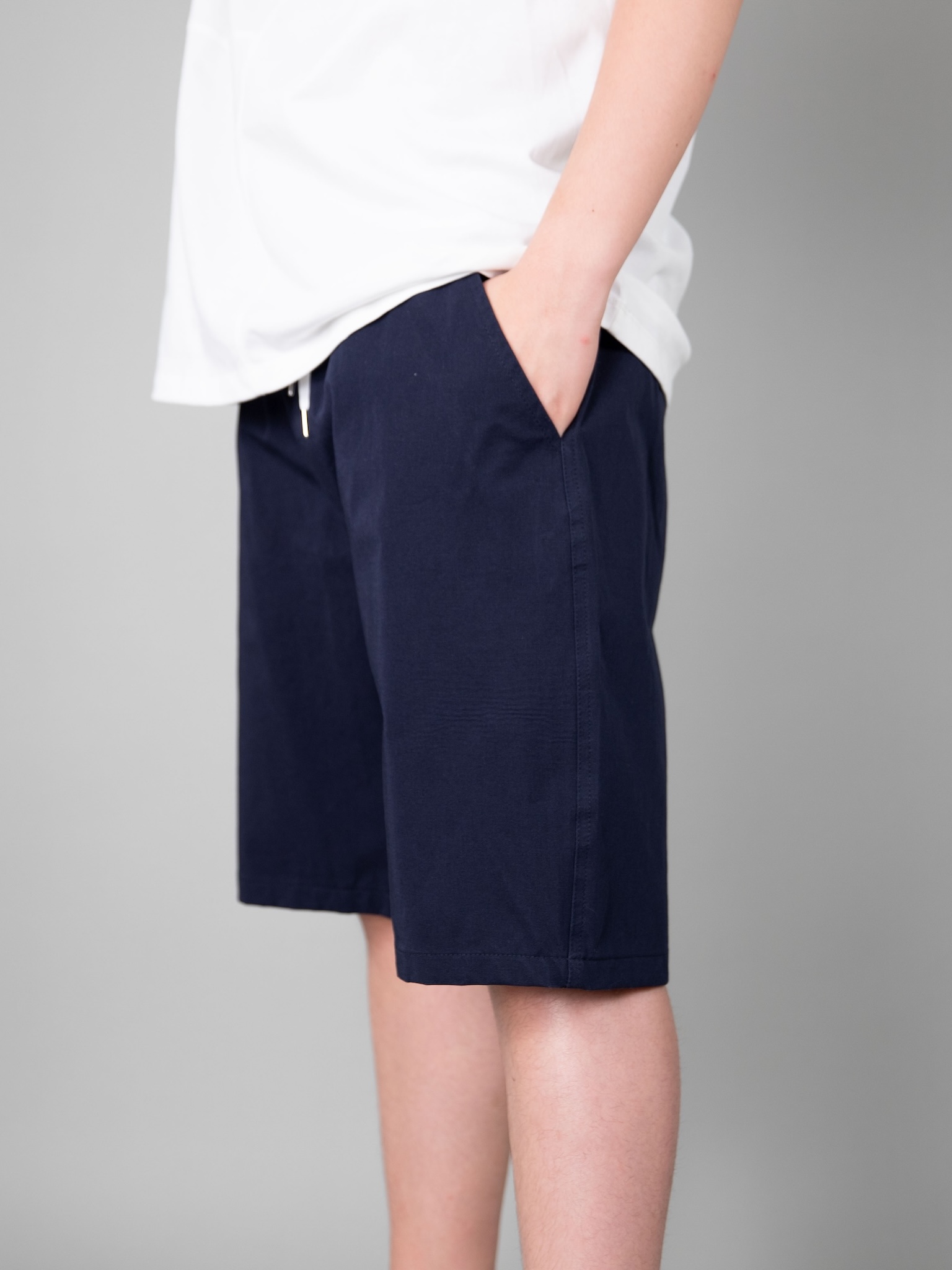 Quần short kaki màu navy túi chéo_thumbnail_3