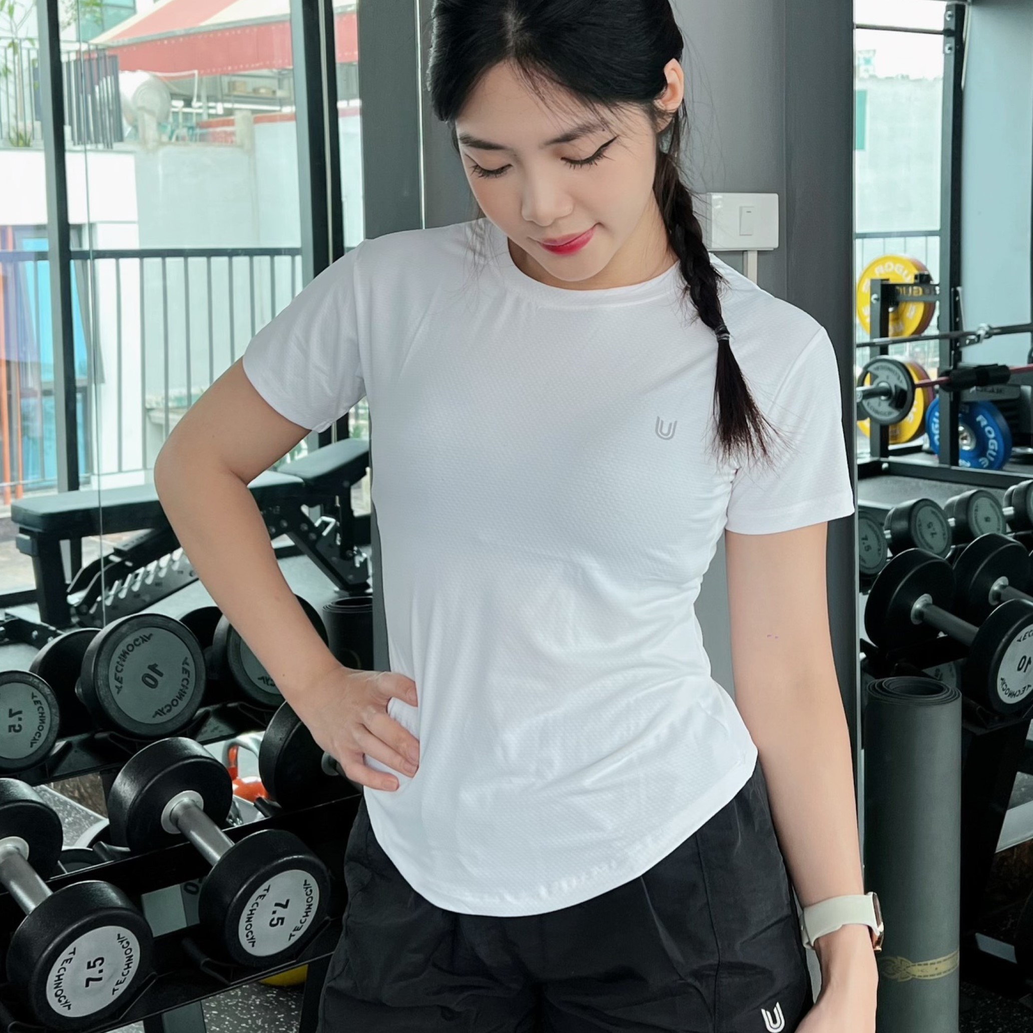 Áo thun thể thao nữ Essential Dri-Fit chống tia UV chống nắng UPF 50+_thumbnail_1