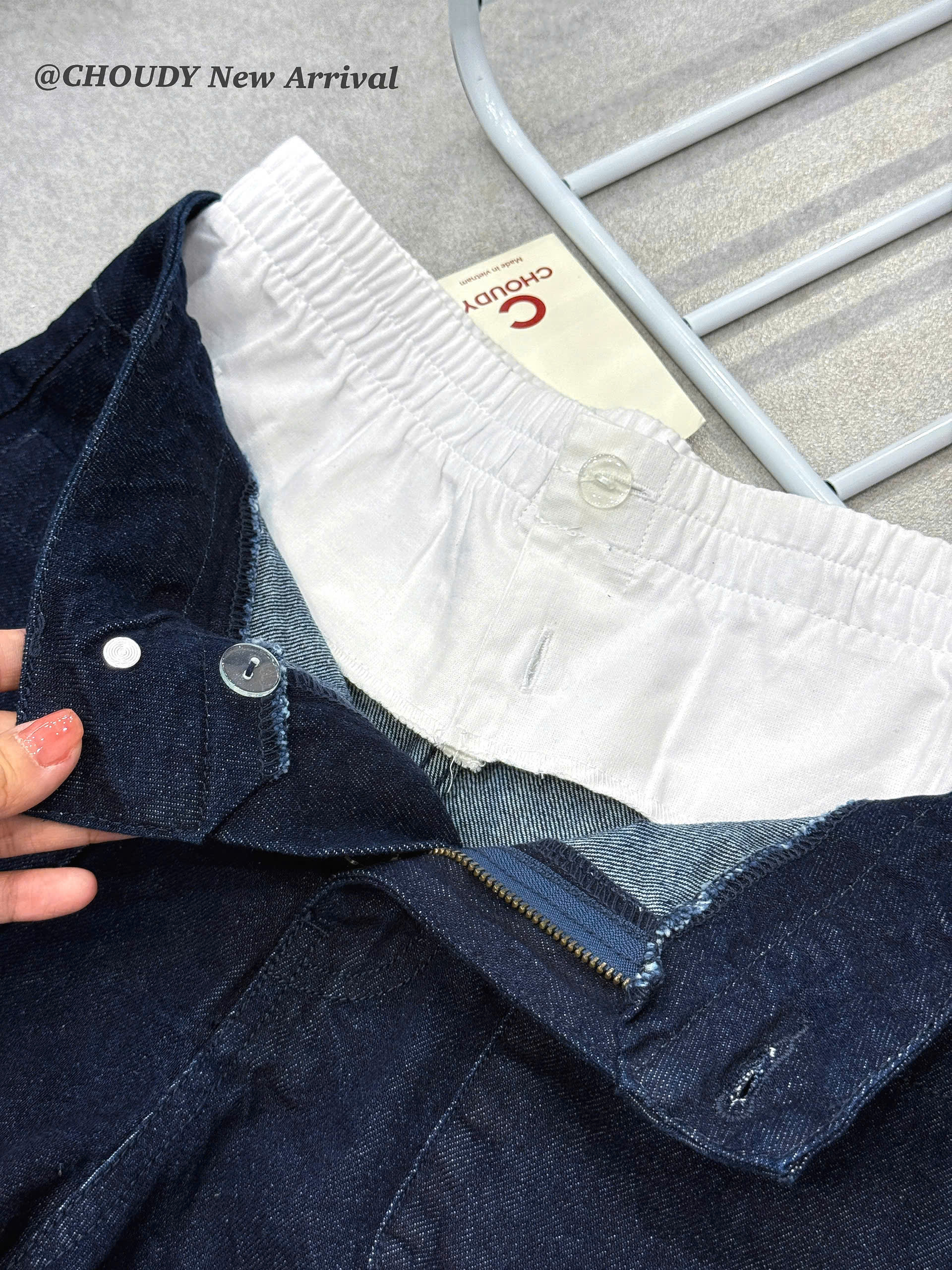 954 U469_thumbnail_2