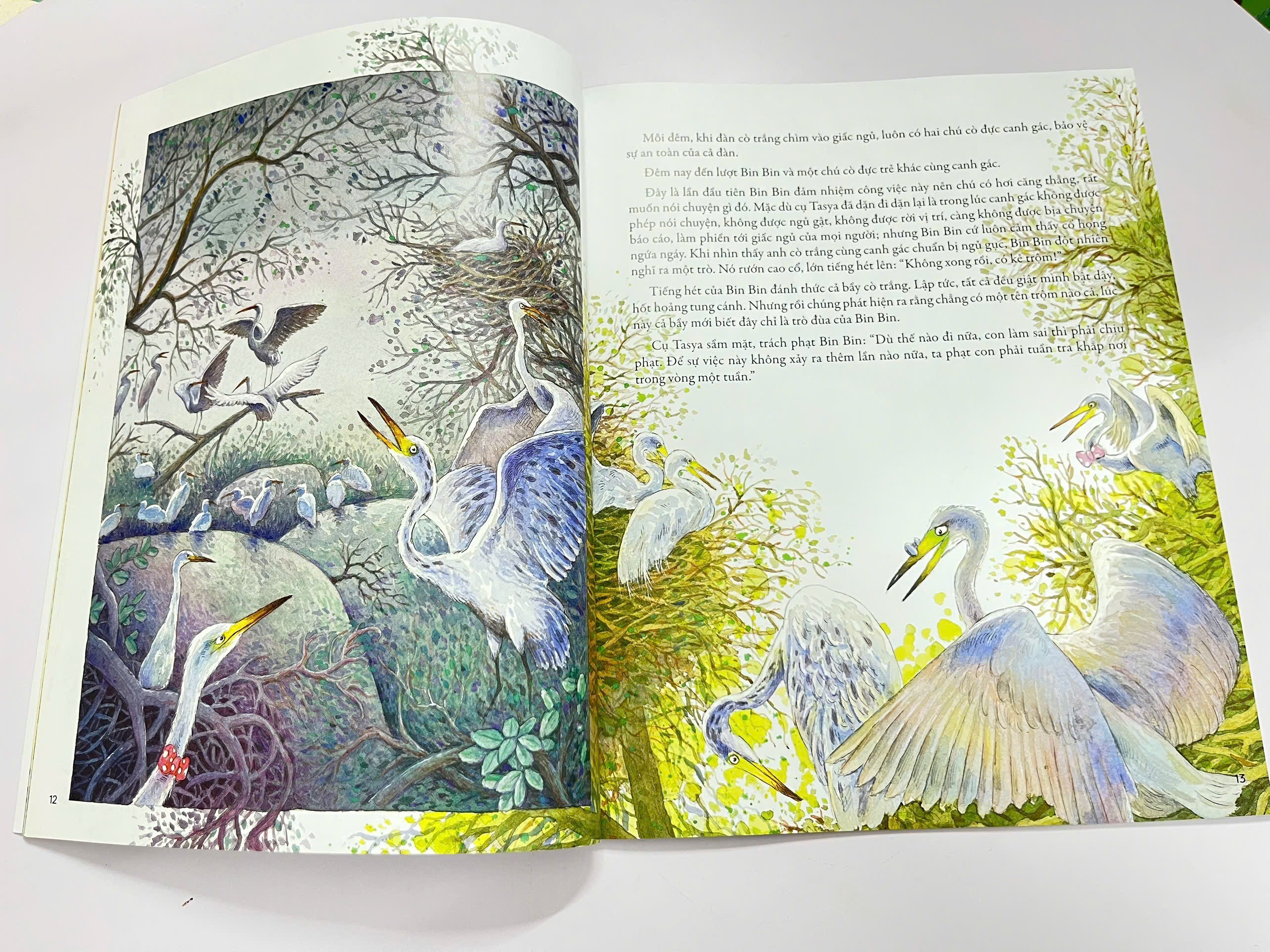 COMBO KHẼ CHẠM VÀO TỰ NHIÊN (4 QUYỂN)_thumbnail_4