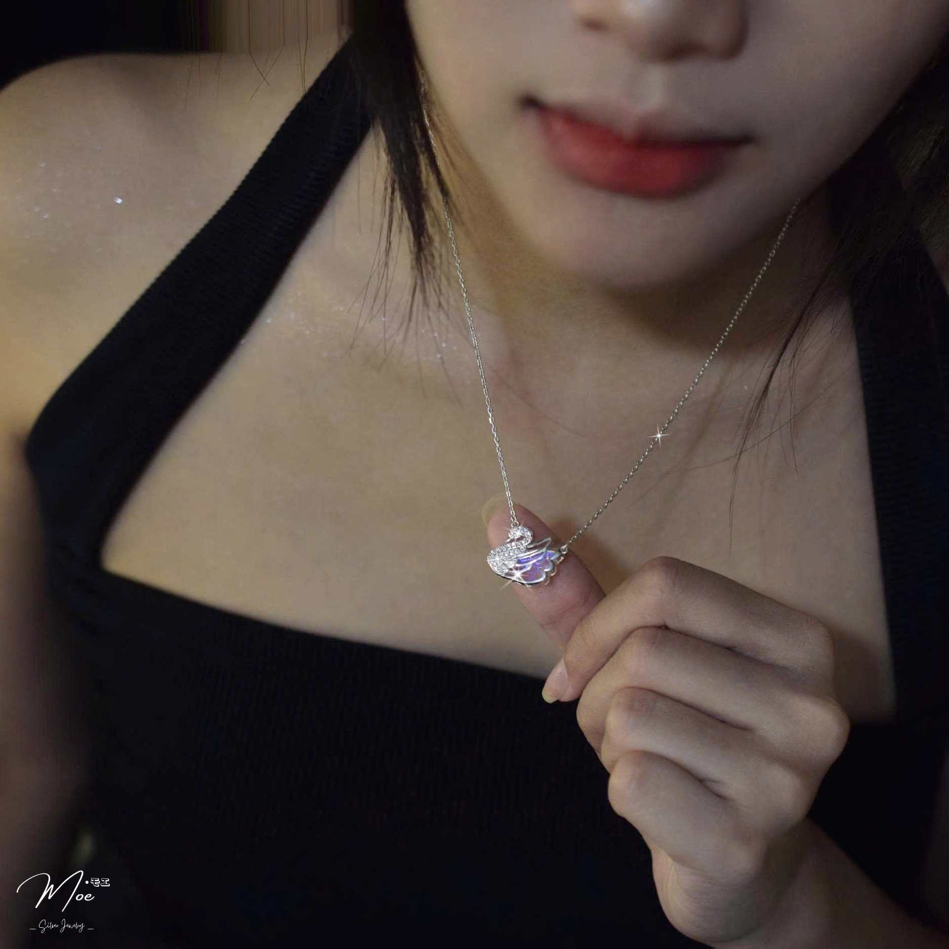 D264 - Dây chuyền thiên nga ngũ sắc_thumbnail_5