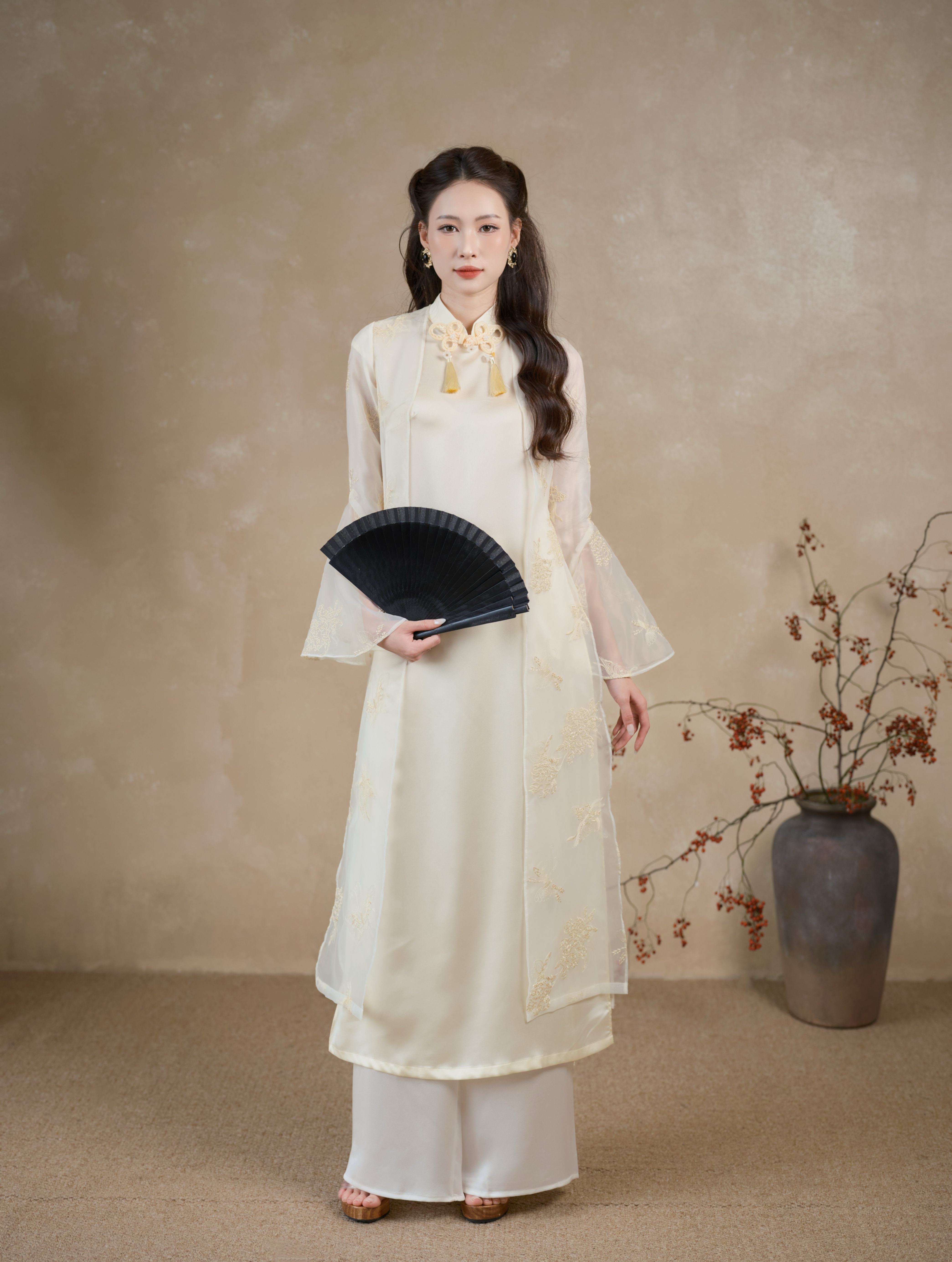 Áo dài Thục Huệ