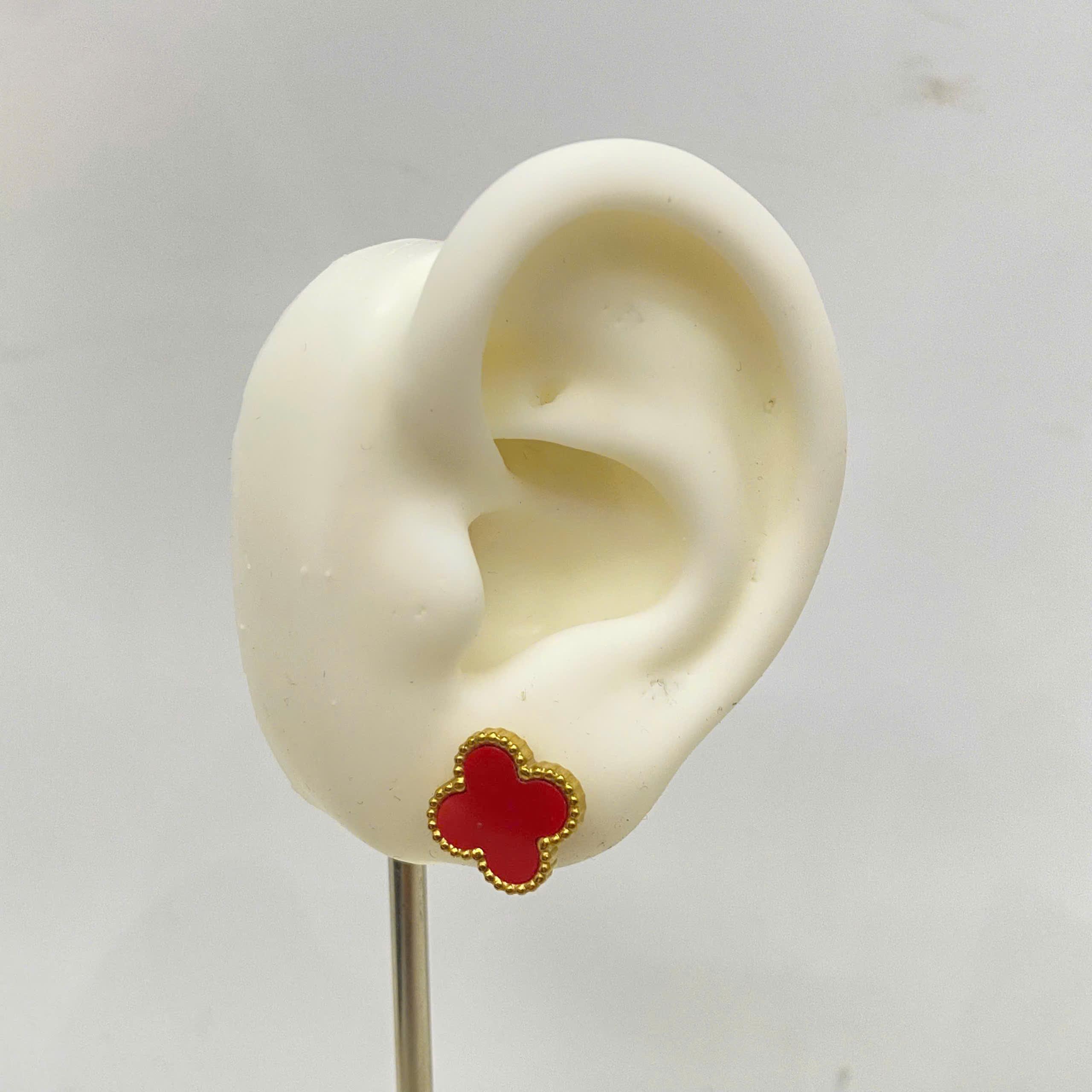 khuyên kiểu cặp cỏ bốn lá màu đỏ tươi thắm viền bi vàng sang trọng_thumbnail_3