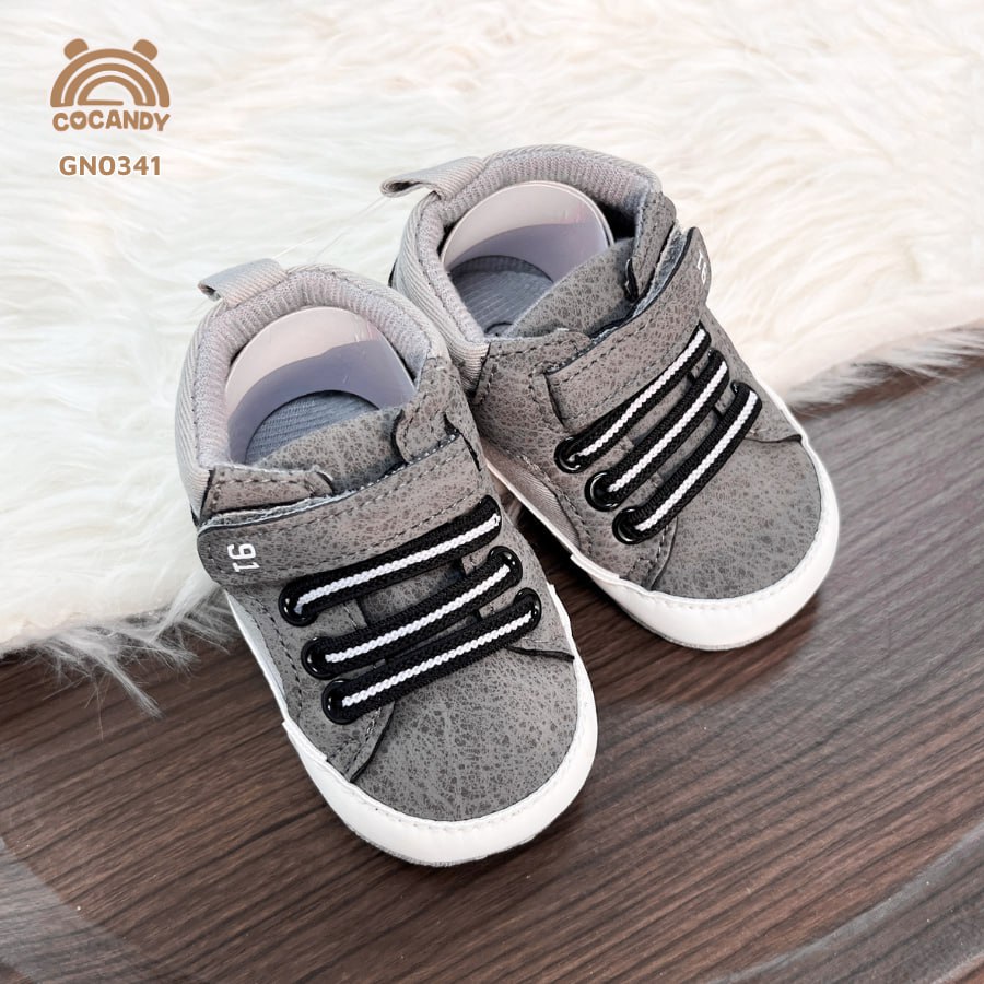 Giày nhập tập đi GHI dây kẻ