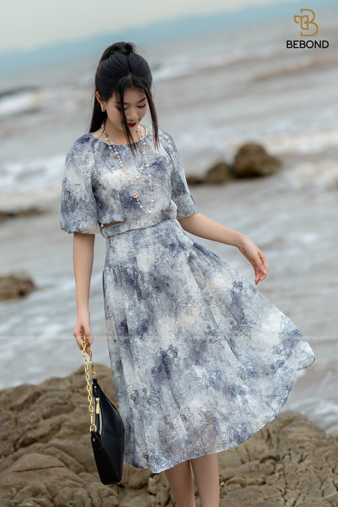 SET BỘ ÁO KÝ GIẢ CHÂN VÁY XÒE HỌA TIẾT RESTRO MILA_thumbnail_3