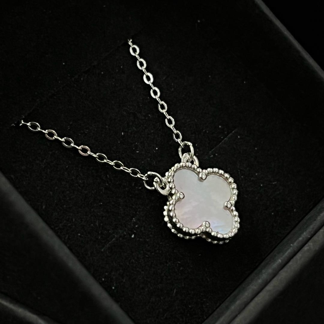 vòng cổ bạc ý 925 mạ vàng trắng charm cỏ bốn lá hồng xà cừ 12mm_thumbnail_2