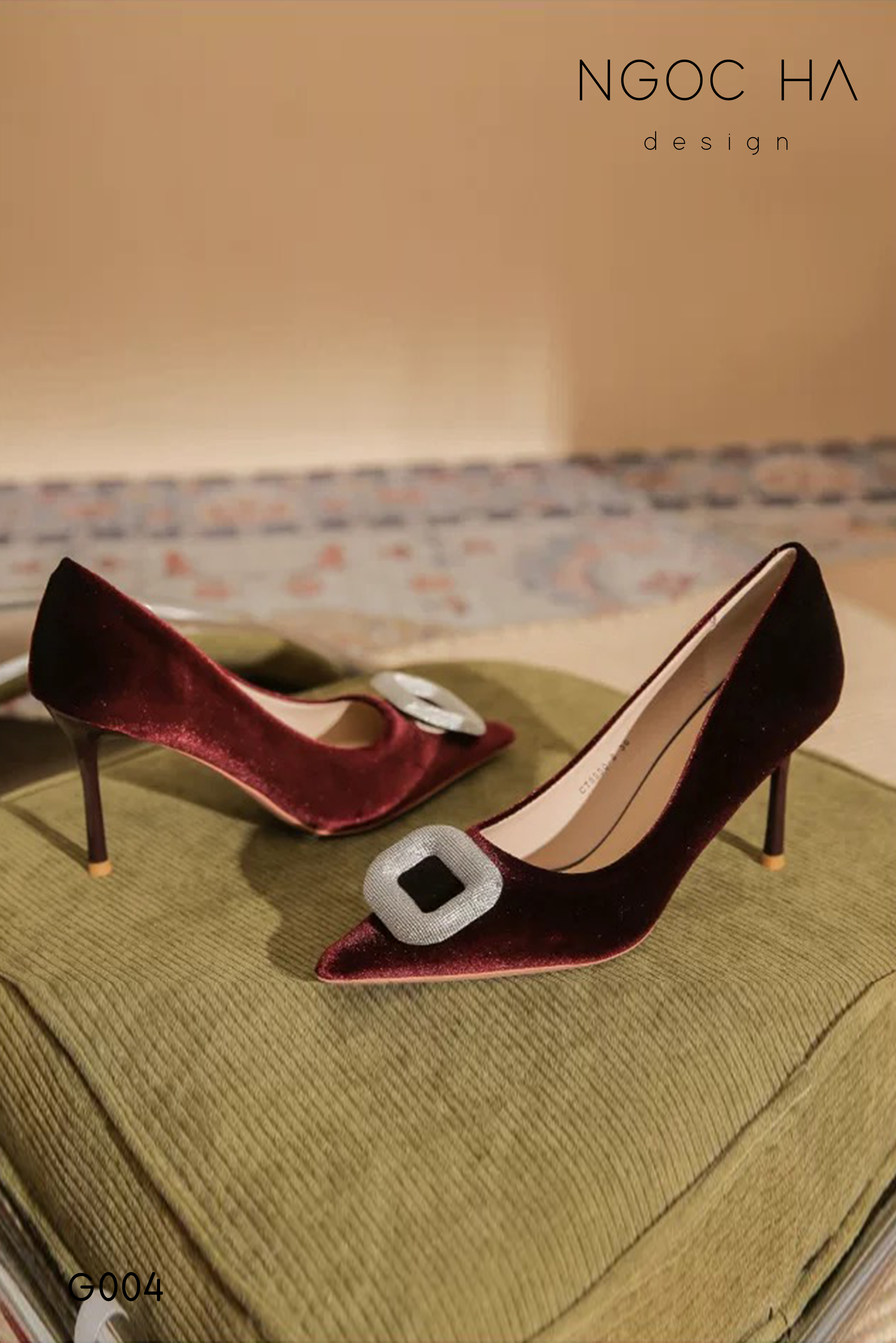 G004_ Giày Cao Gót Mũi Nhọn Đính Đá_thumbnail_3