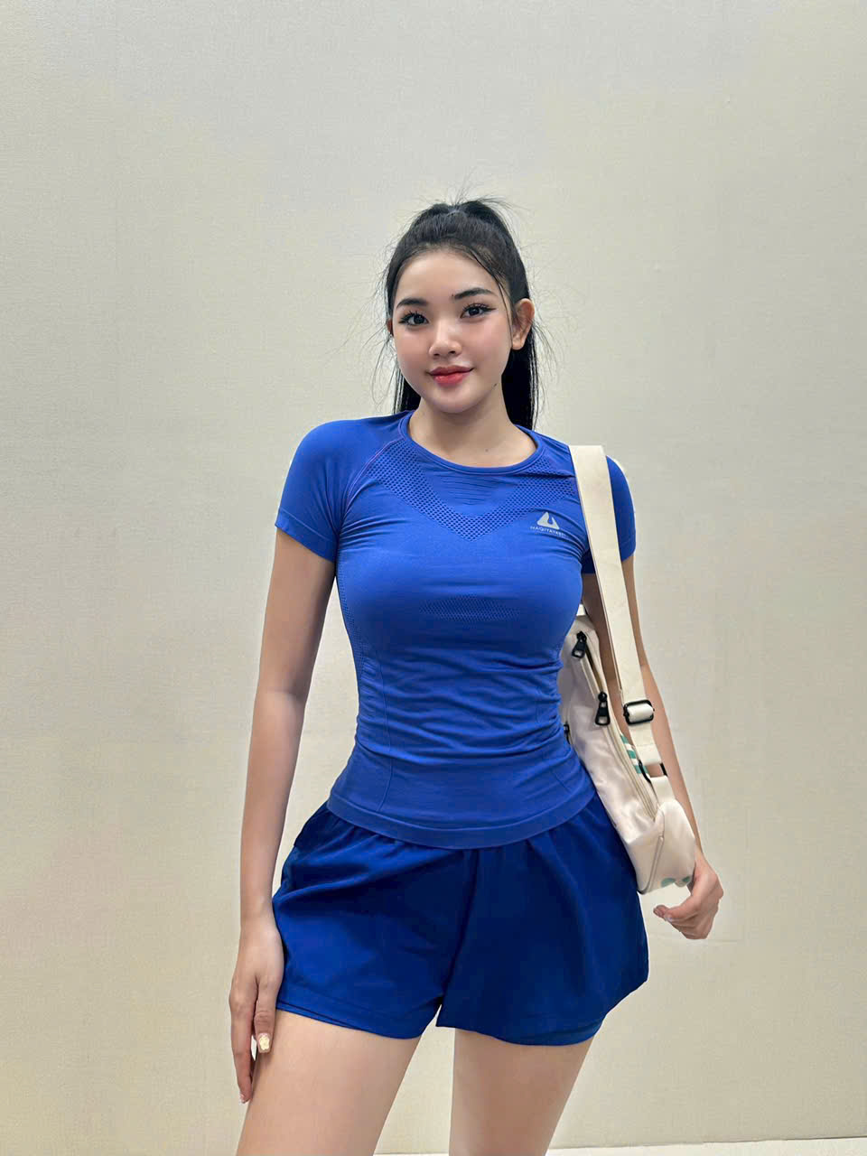 Áo Thun Thể Thao Tay Ngắn Naqi Ôm Body_thumbnail_4