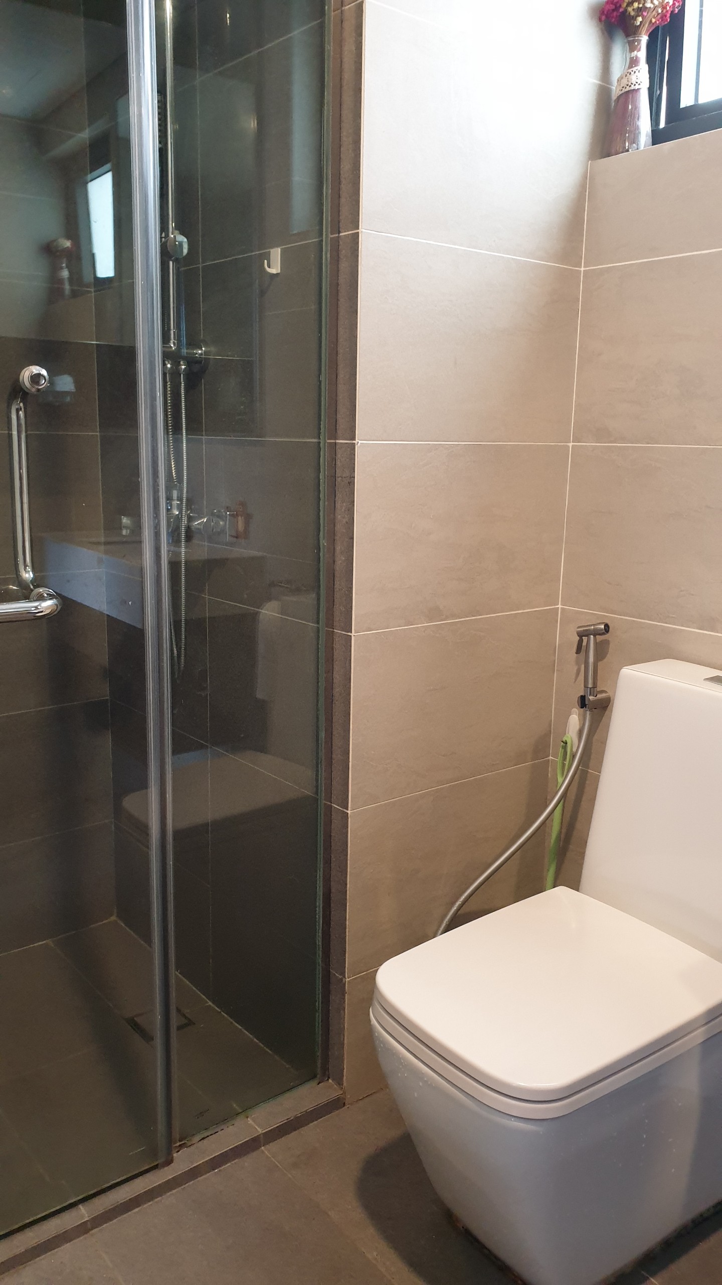 Cho thuê căn 1 phòng ngủ full nội thất tại One Verandah._thumbnail_5